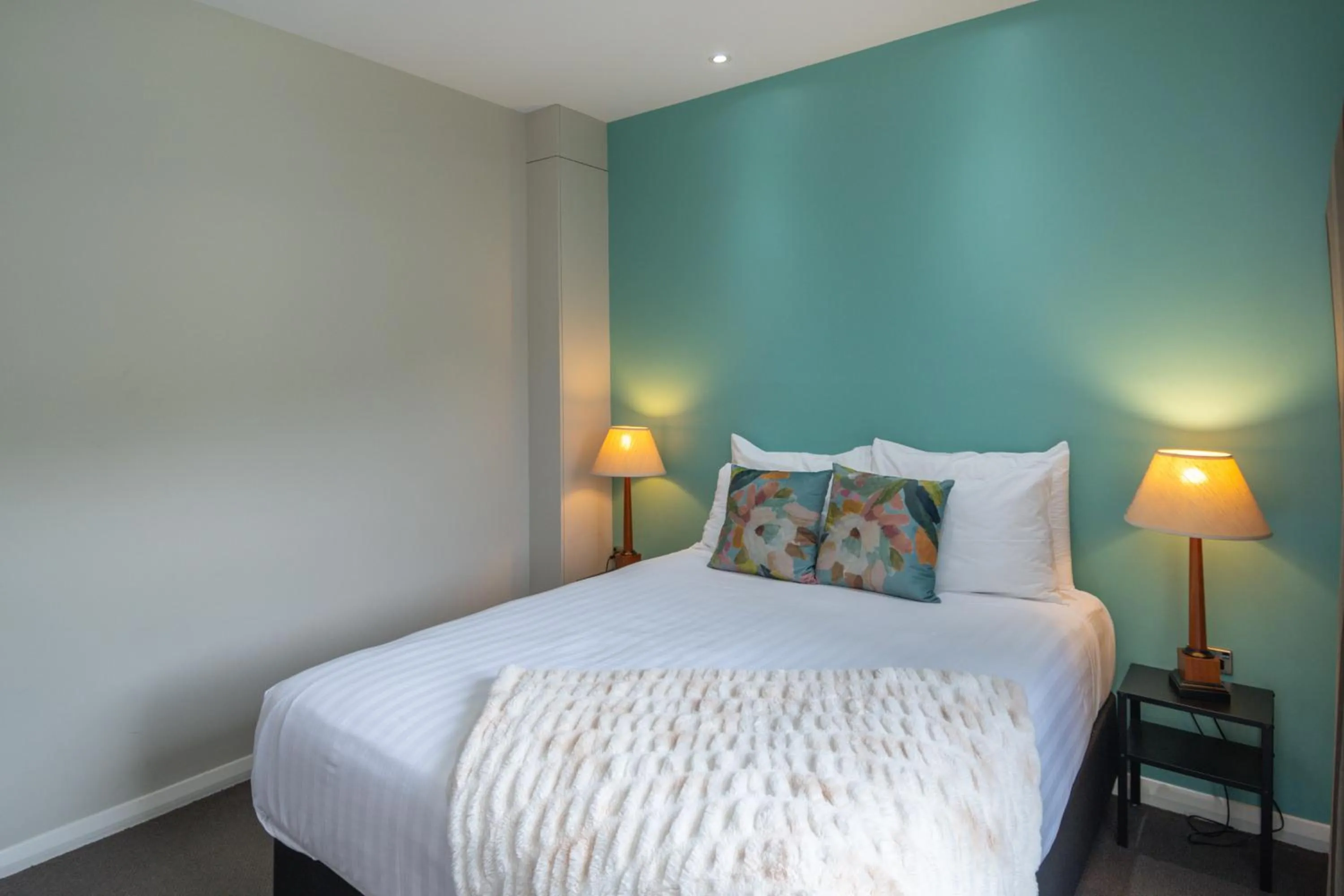 Bed in Portside Hotel Gisborne