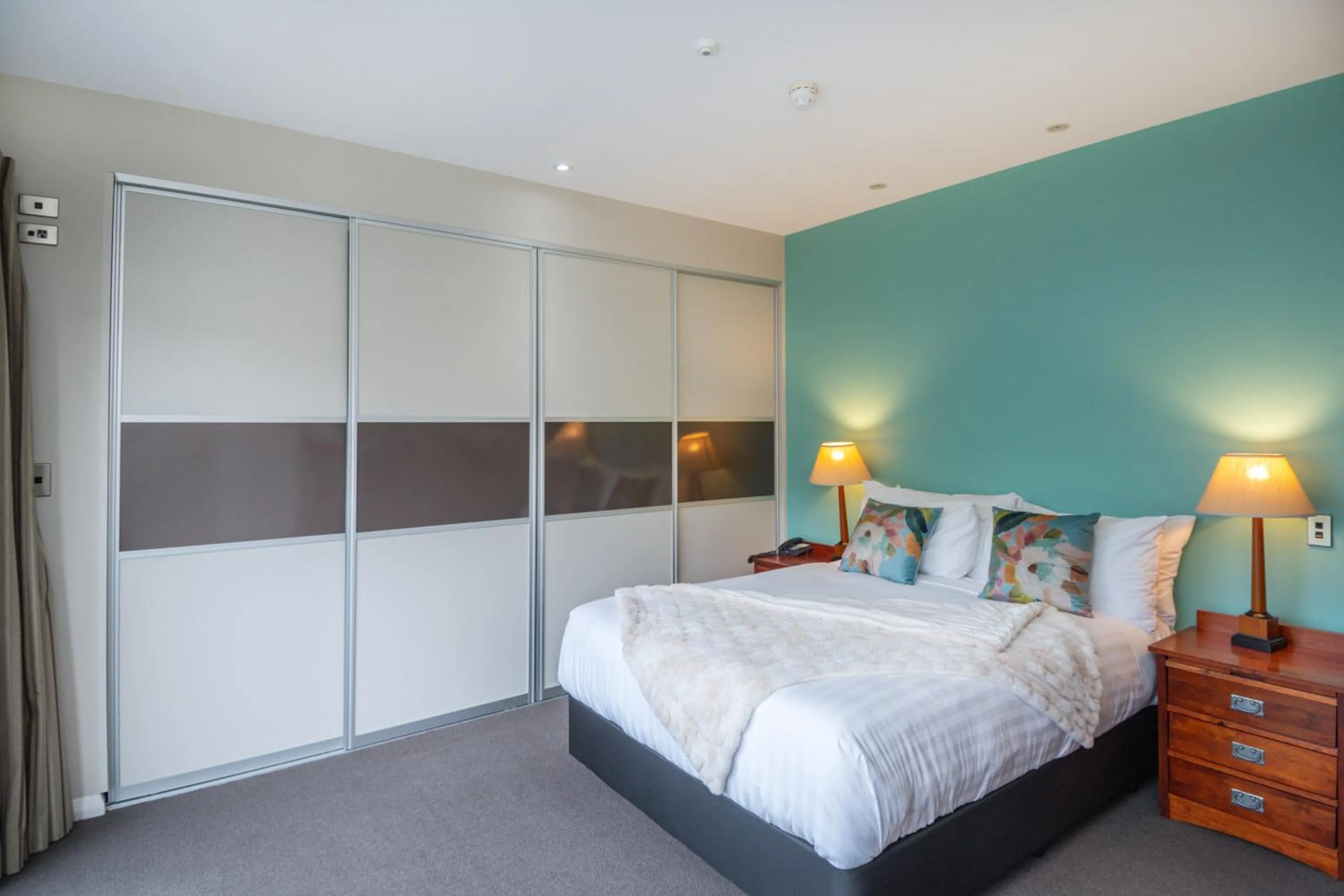 Bed in Portside Hotel Gisborne