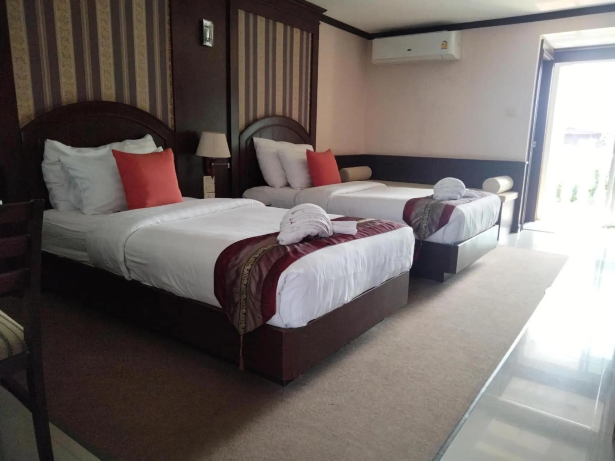 Bed in The Lion King Hotel Udonthani