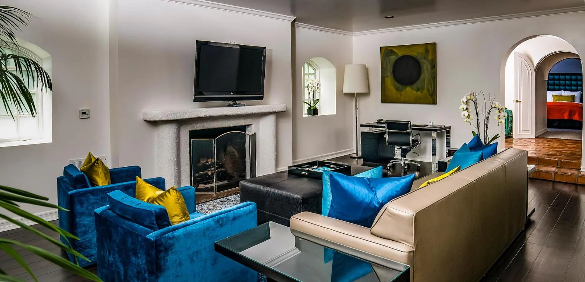 Sunset Marquis Hotel