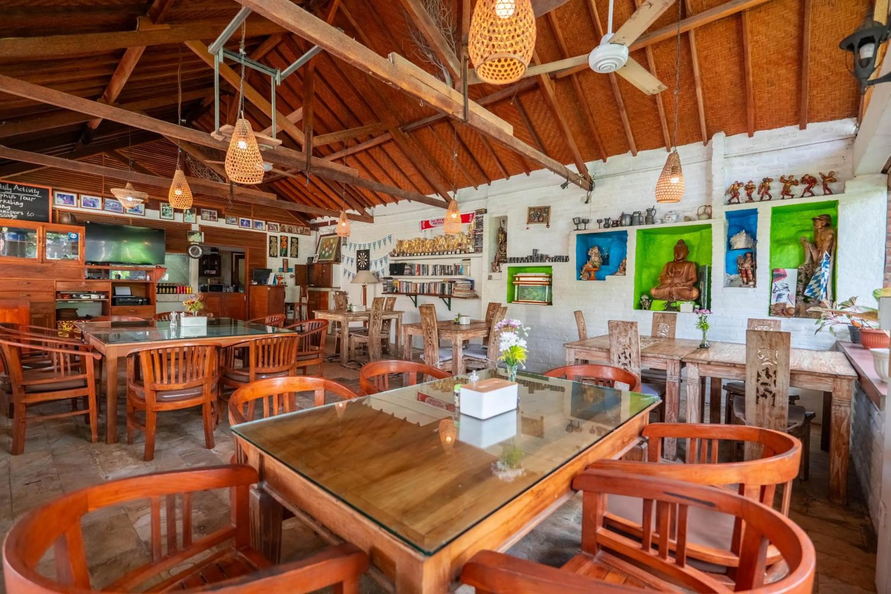 Restaurant/places to eat in Deutsches-Eck Rikesti