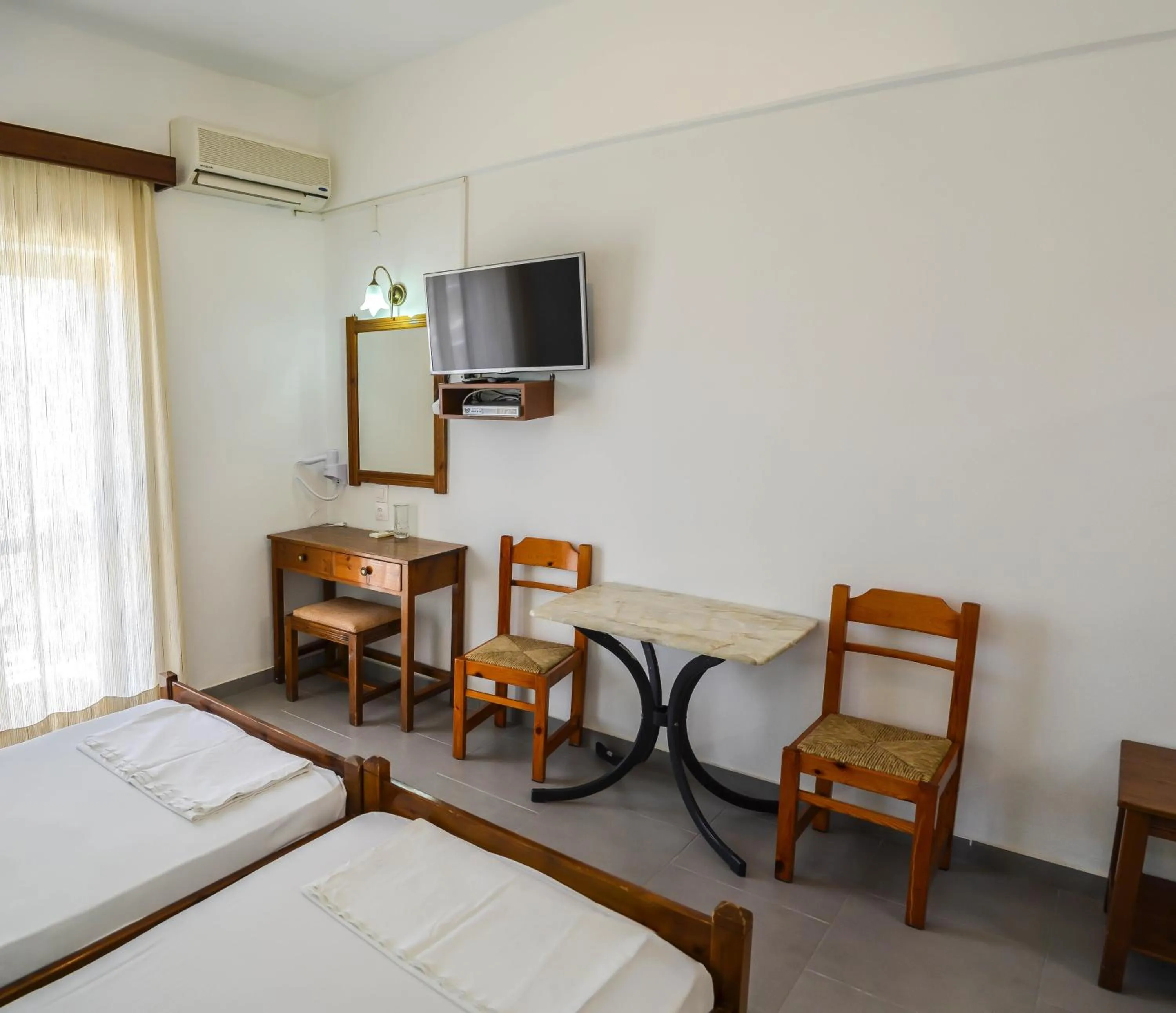 Bedroom, Bed in Kalypso