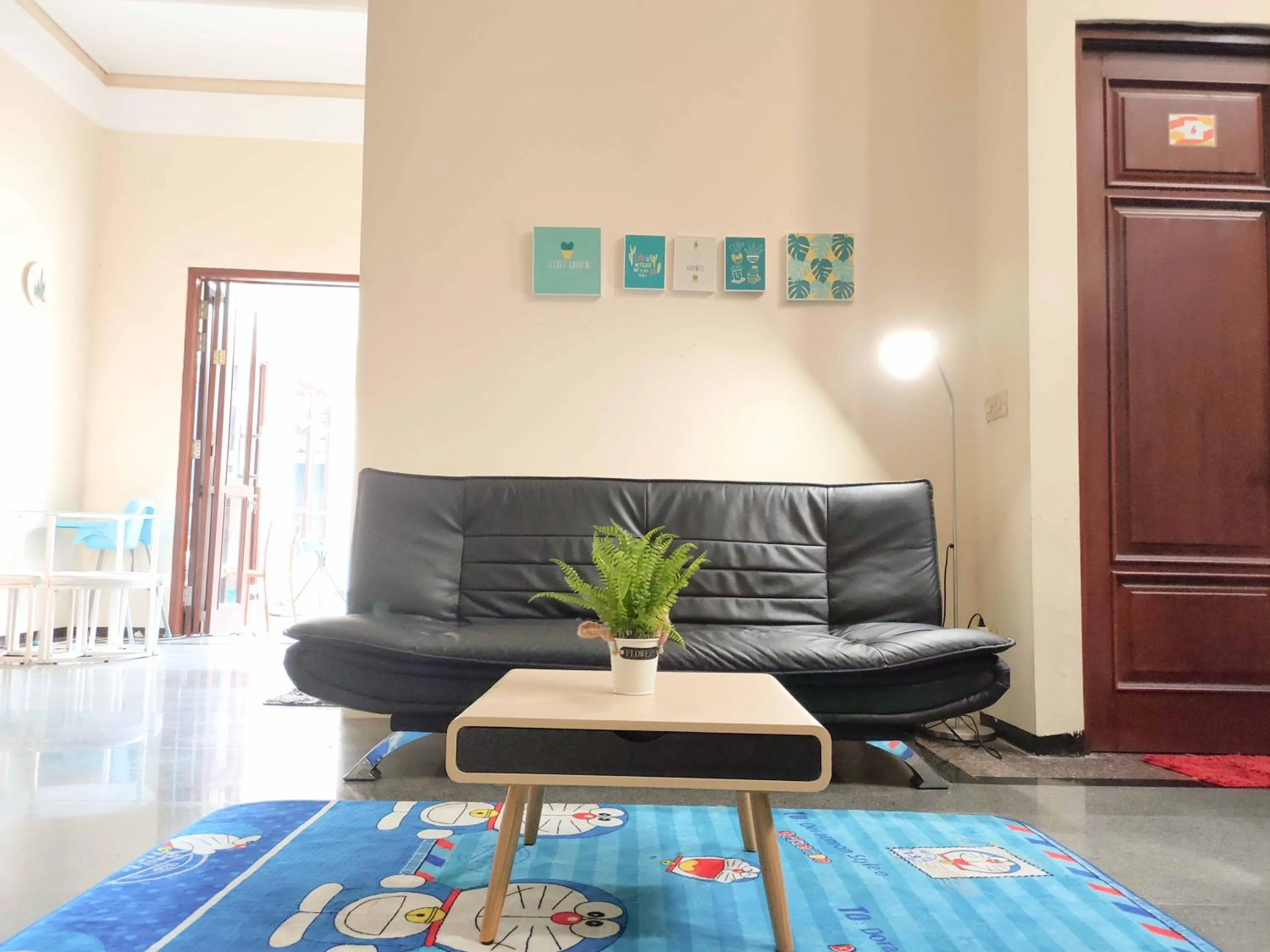 Seating area in Green Surabaya Homey Syariah