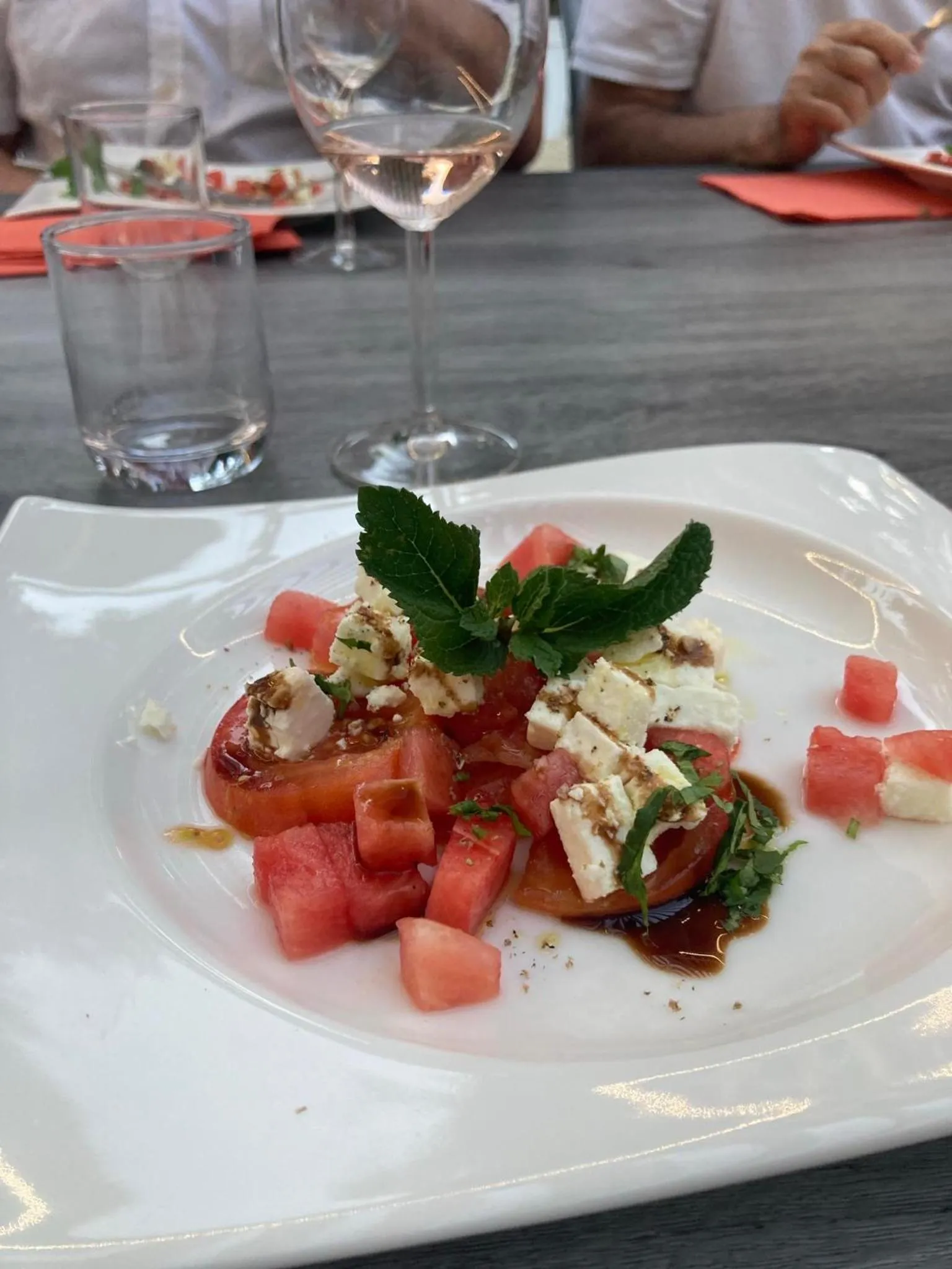 Dinner in HISTOIRE D'Ô - Les Piscines - Chambres d'hôtes