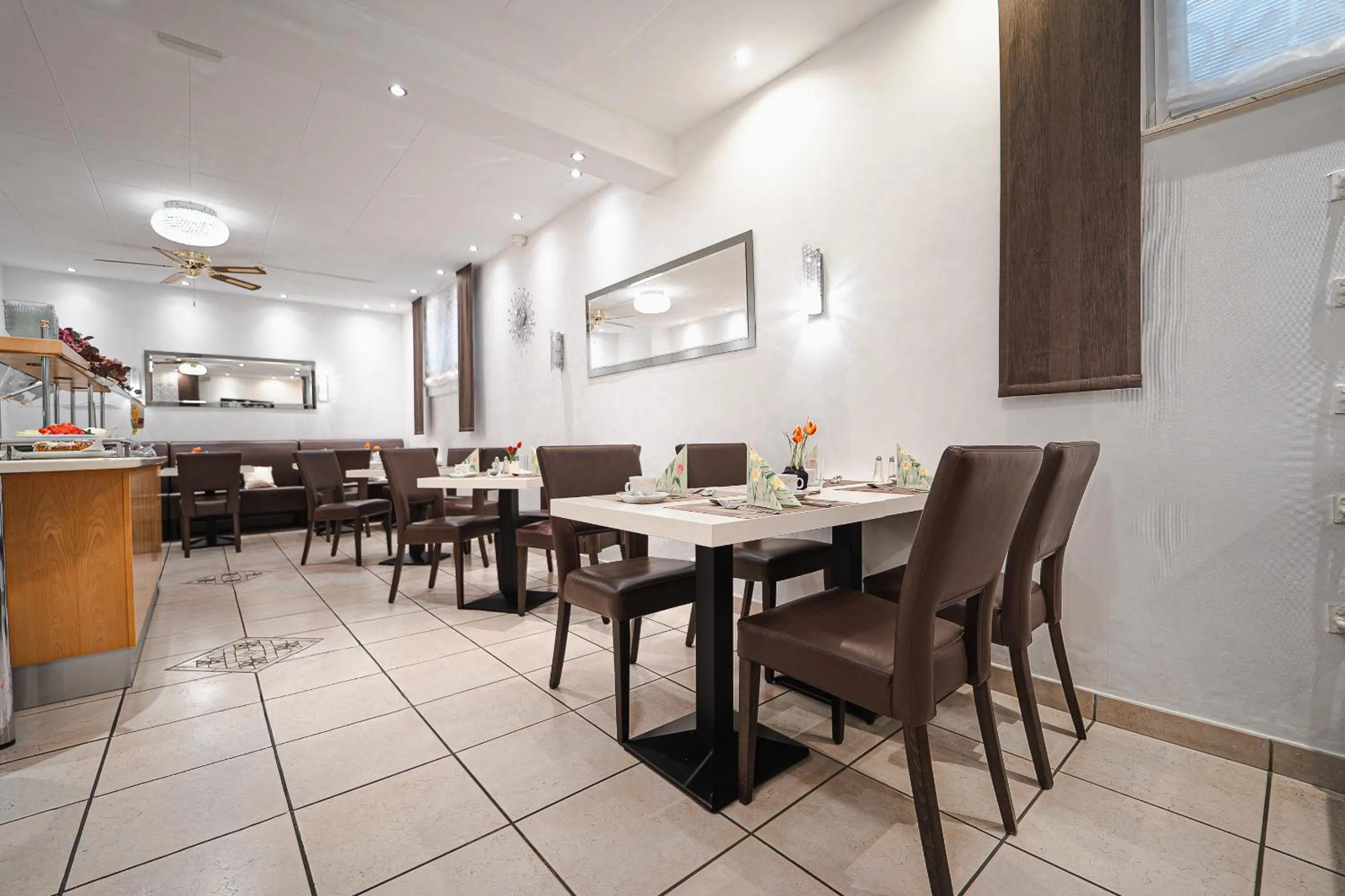 Breakfast in Sletz Parkhotel - Superior