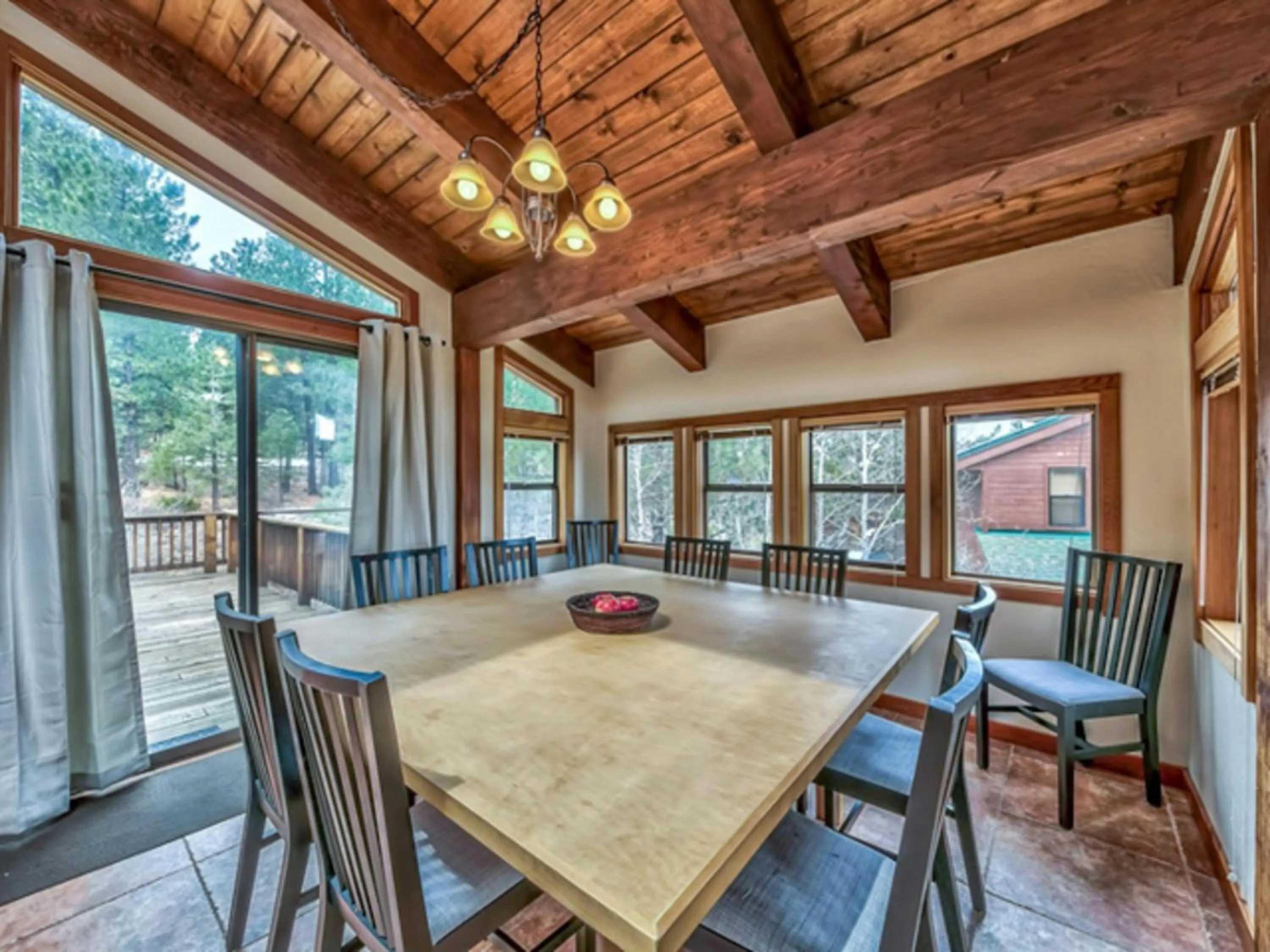 Food and drinks in Northstar Resort by Vail Resorts