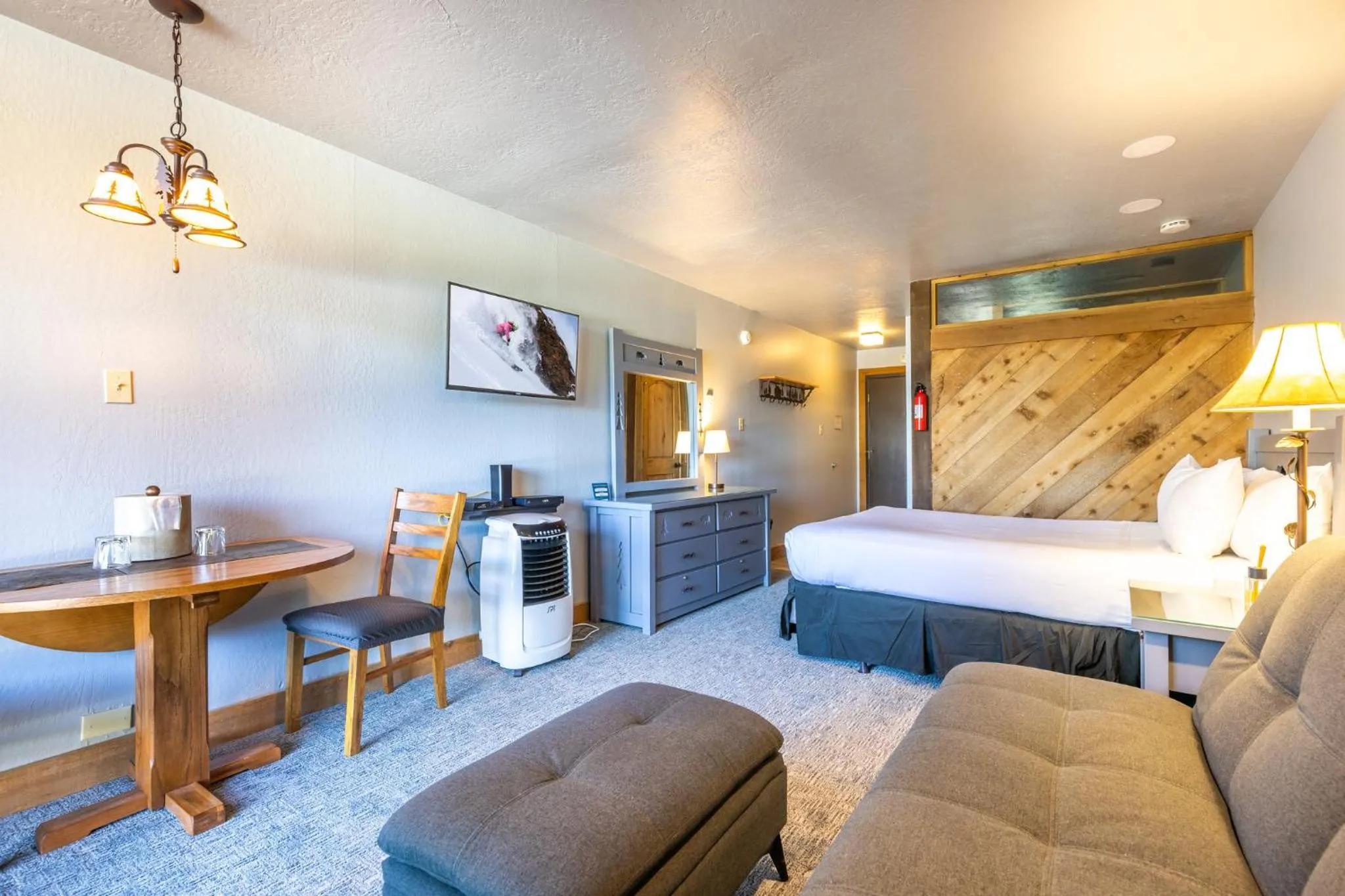 Kitchen or kitchenette, Bed in Northstar Resort by Vail Resorts
