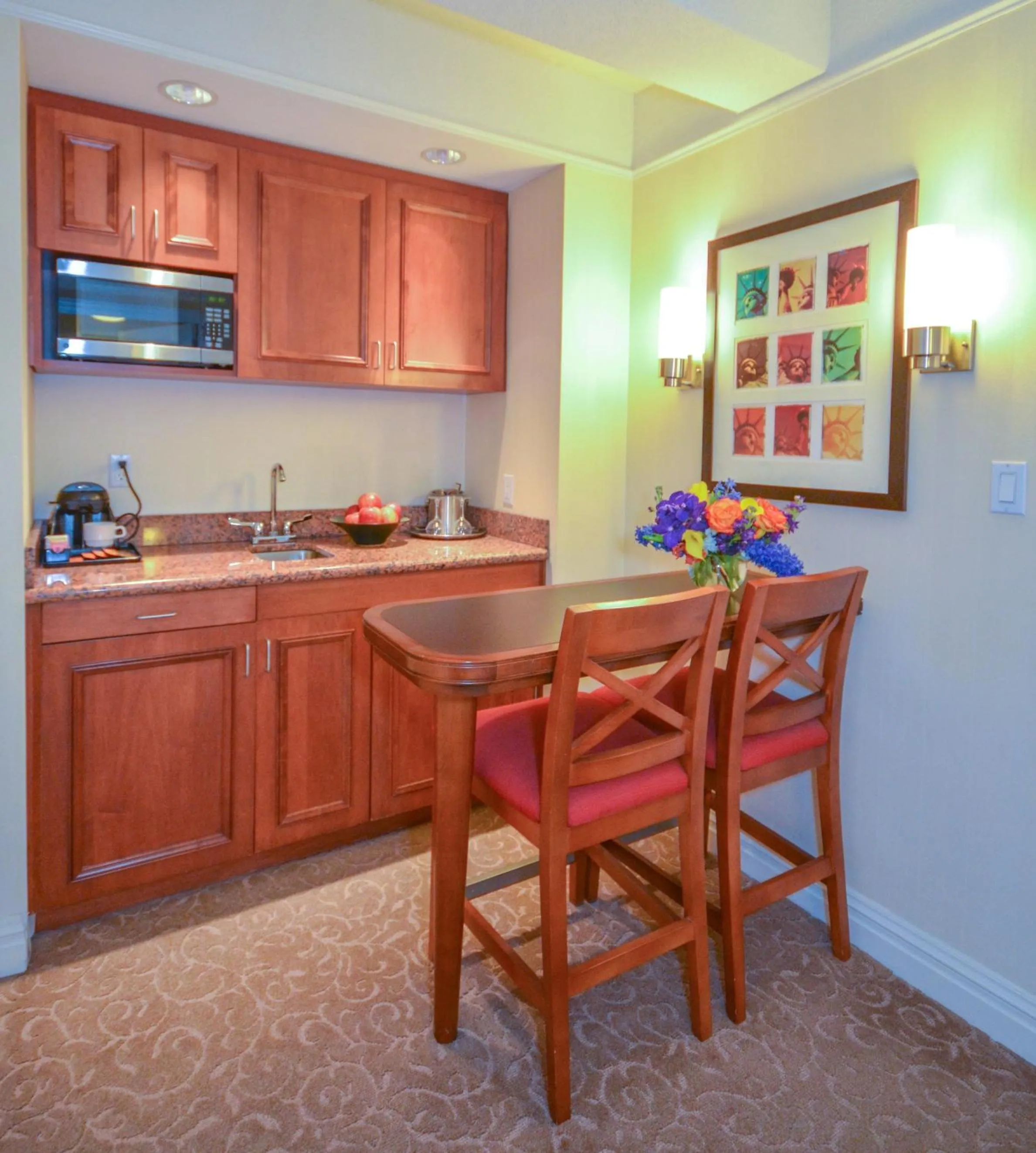 Kitchen or kitchenette in San Carlos Hotel New York