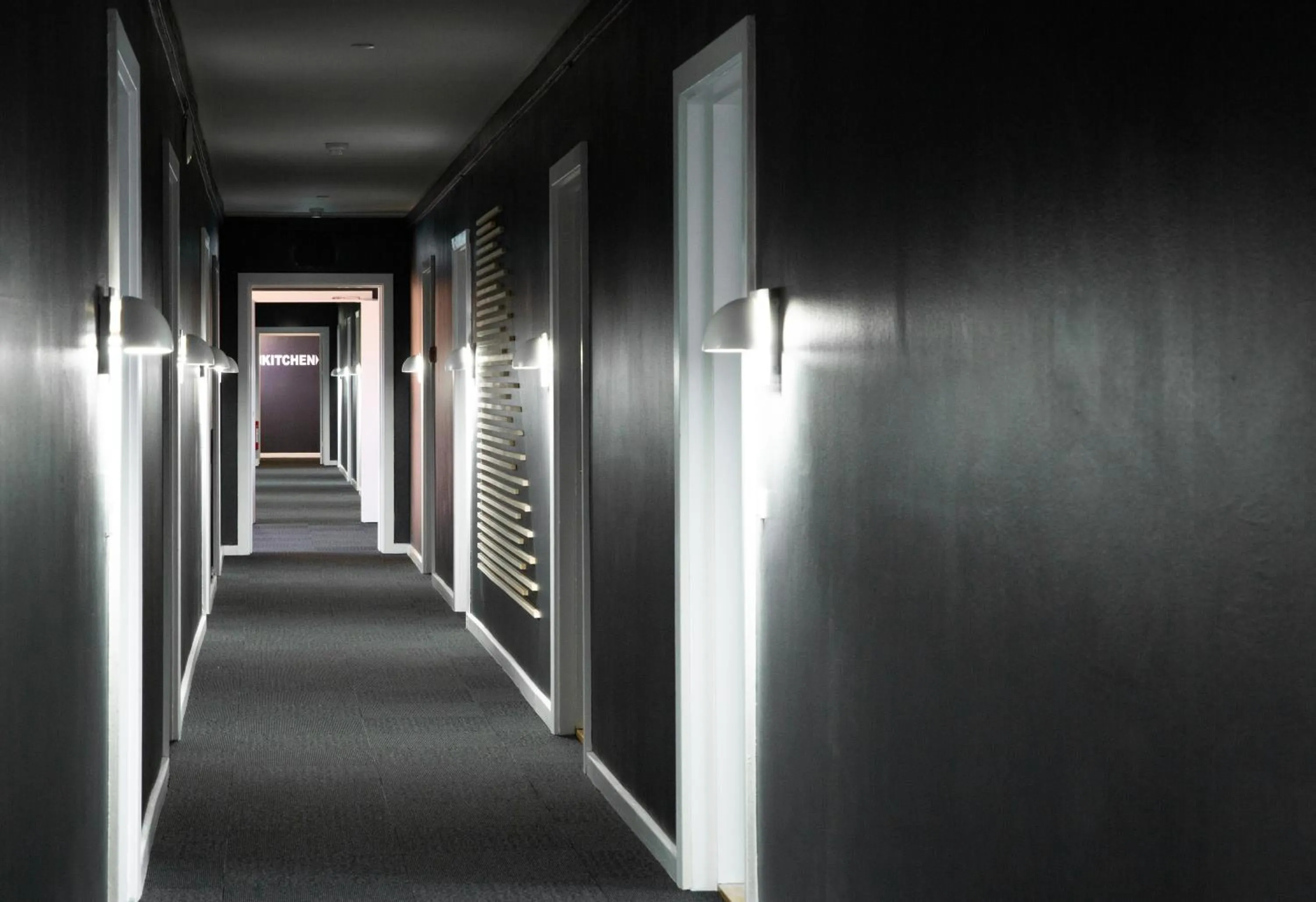 Lobby or reception in Hotel-B