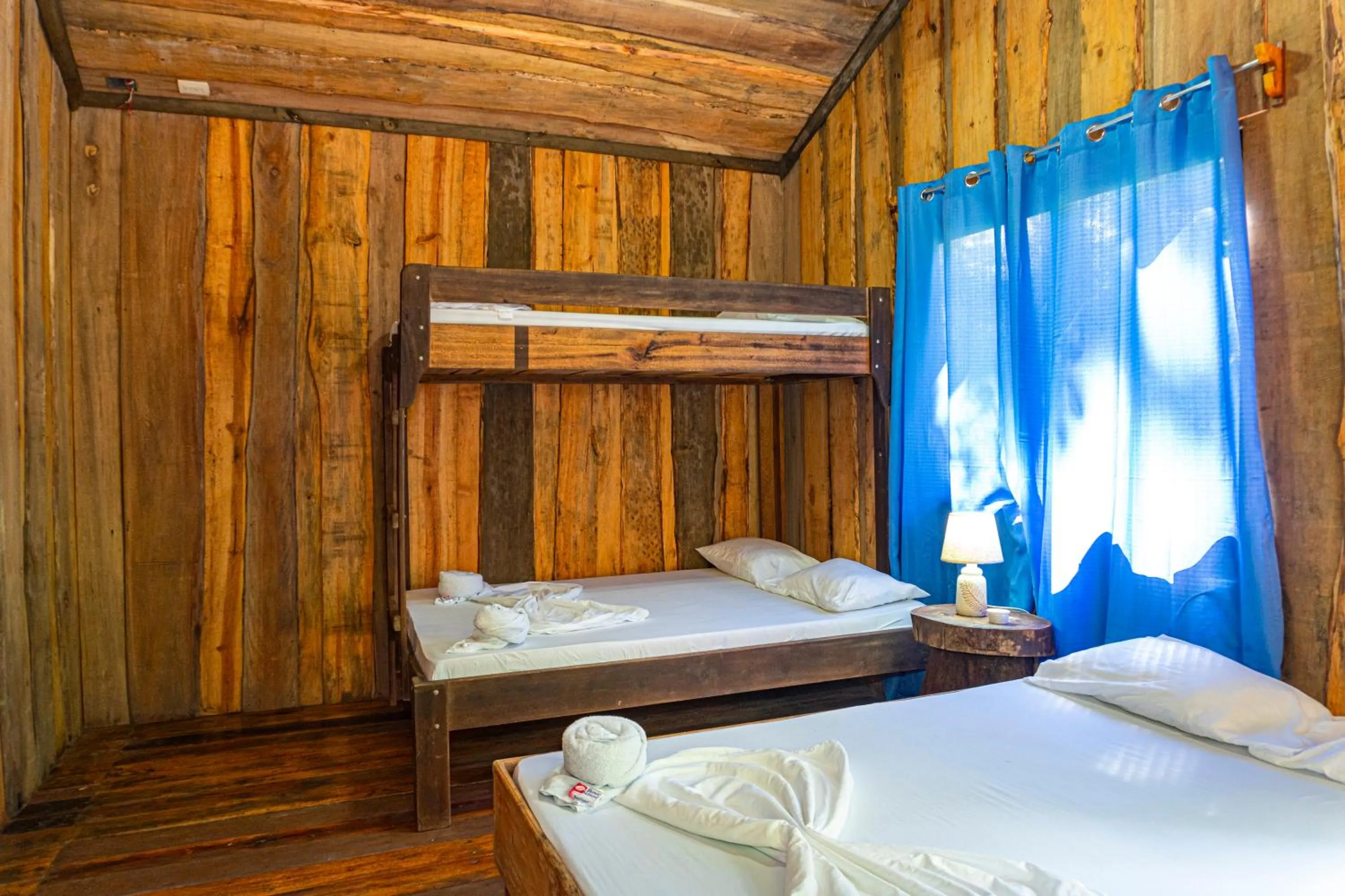 Photo of the whole room, Bed in Citronela Lodge Corcovado