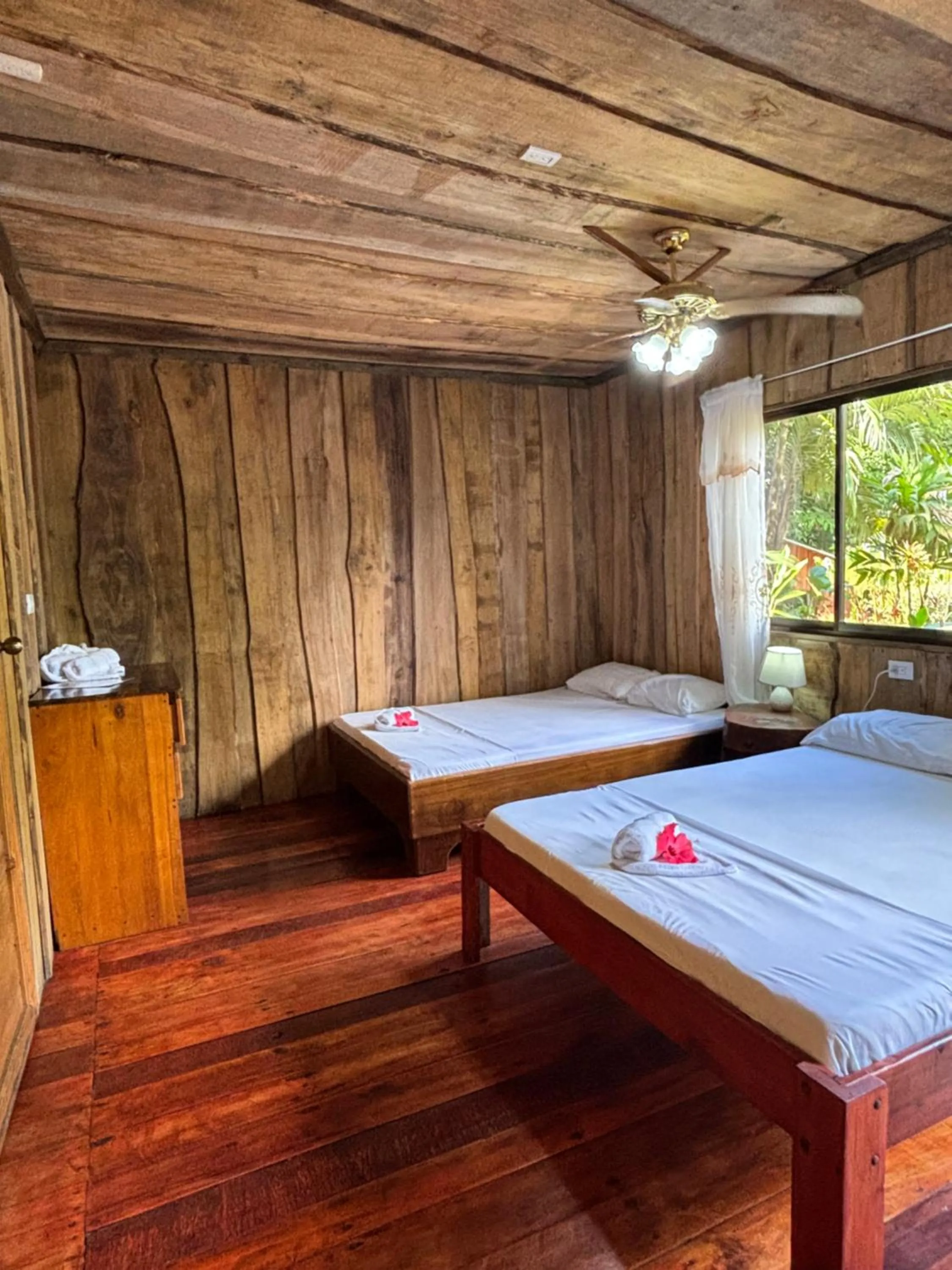 Bed in Citronela Lodge Corcovado