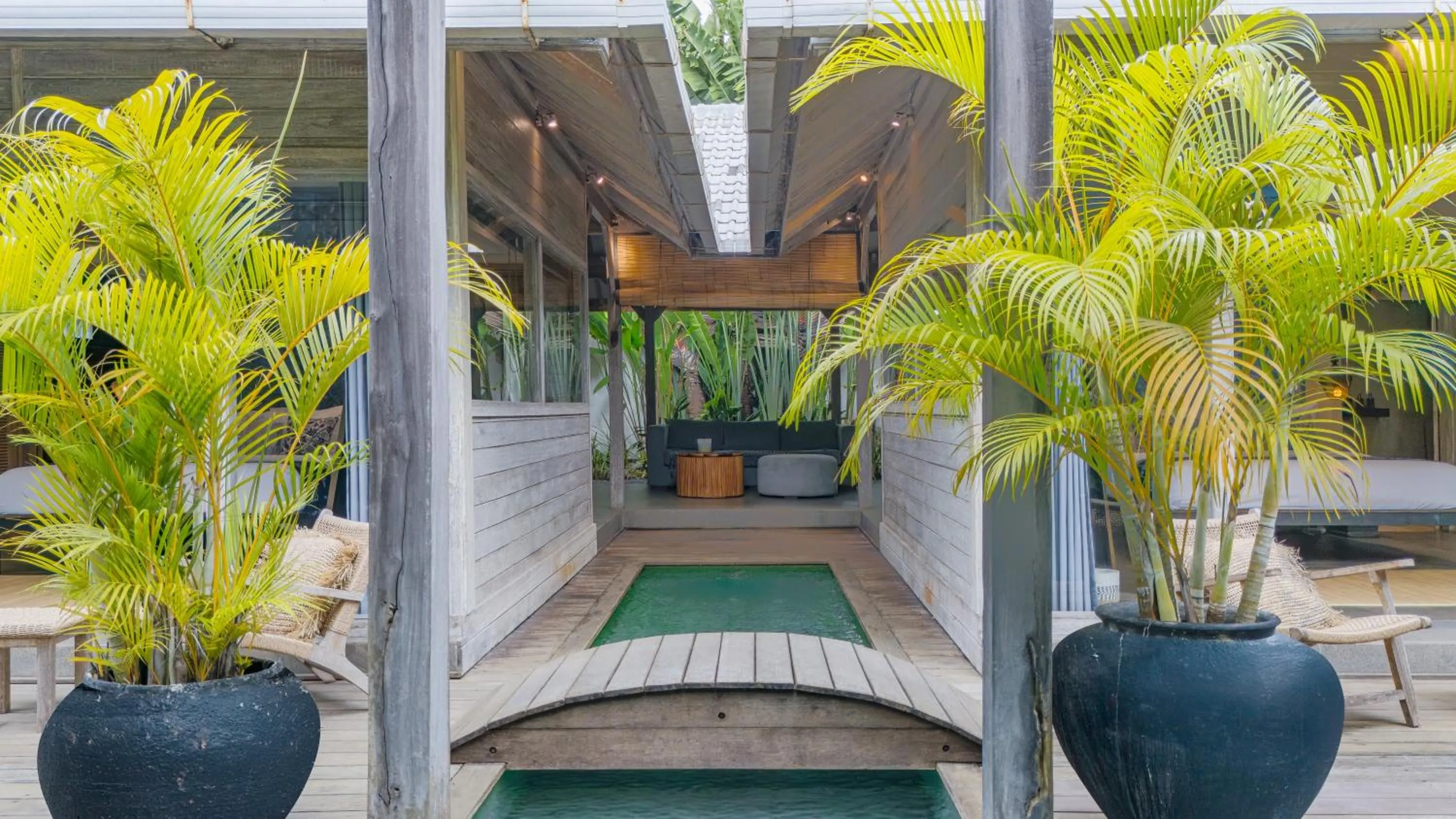 Patio in Mundaka Villa by Betterplace