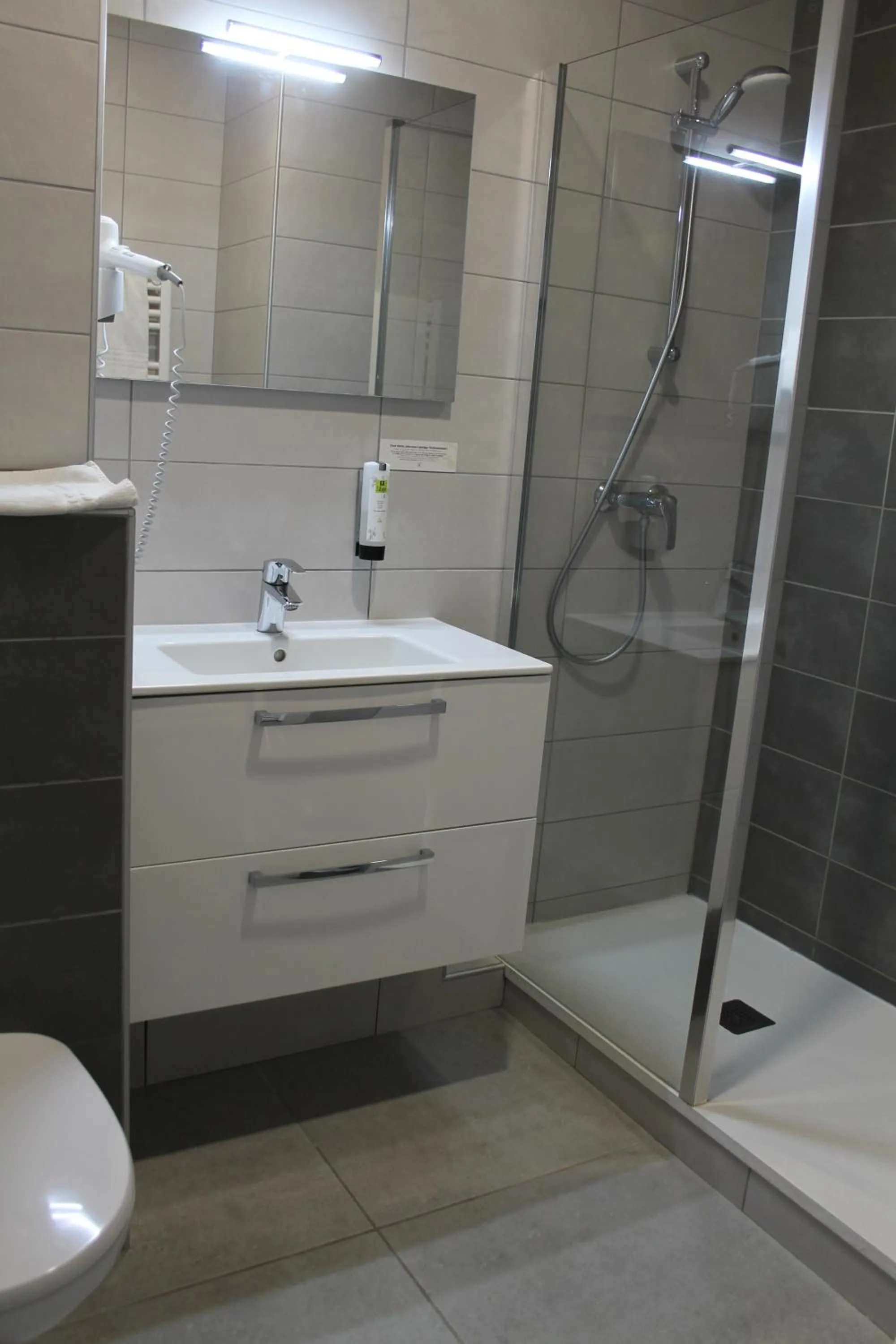 Logis Hôtel Le Saint Clément