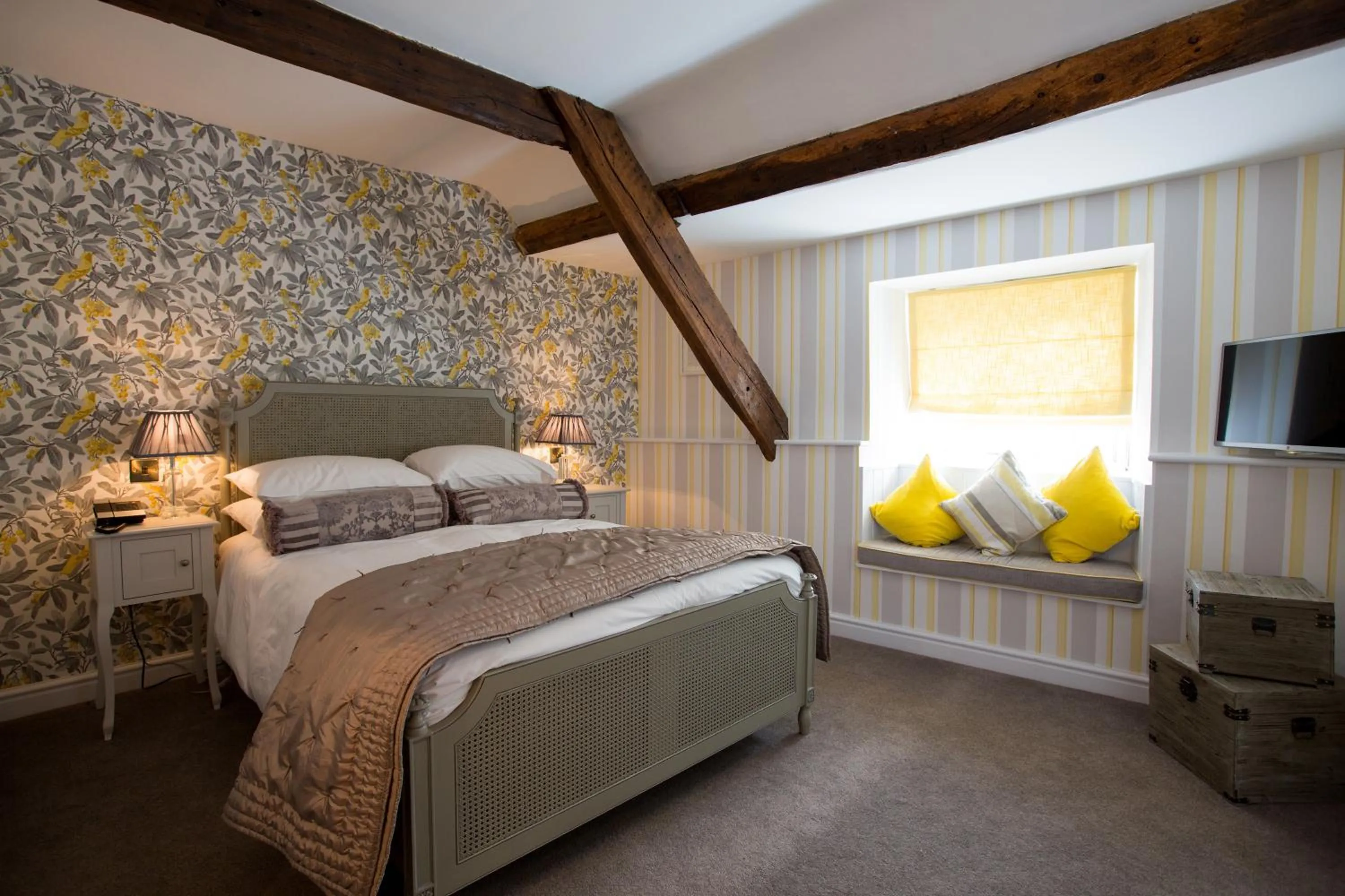 Bedroom, Bed in The Bull and Townhouse, Beaumaris- The Inn Collection Group