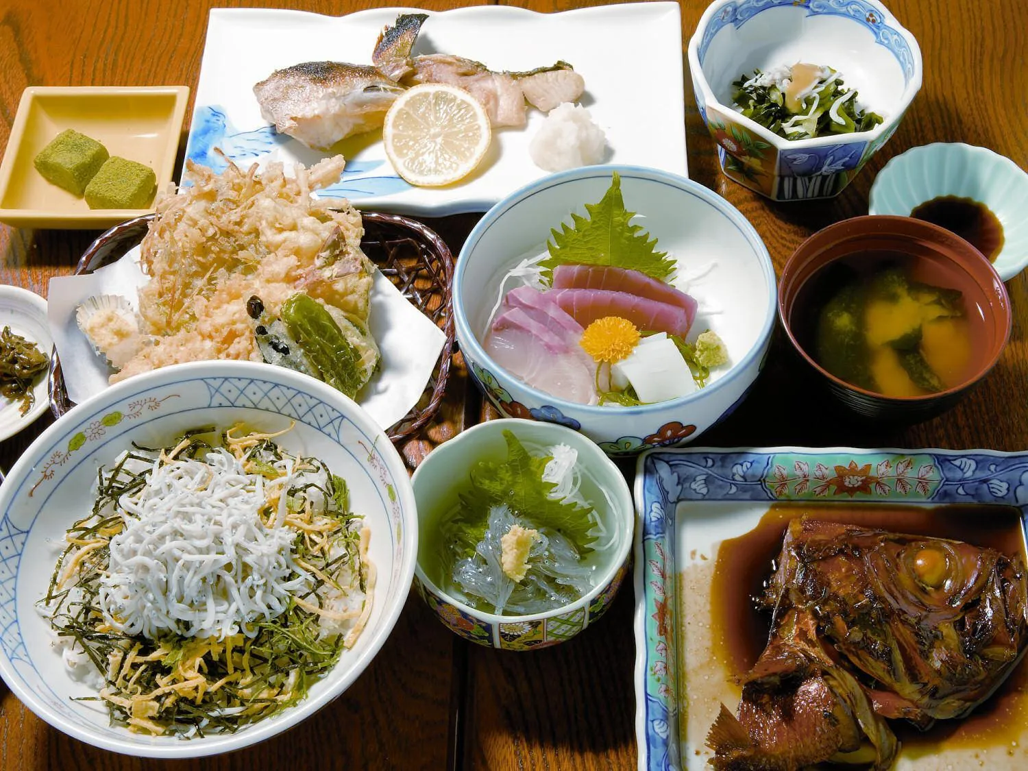Food in Kakiya Ryokan
