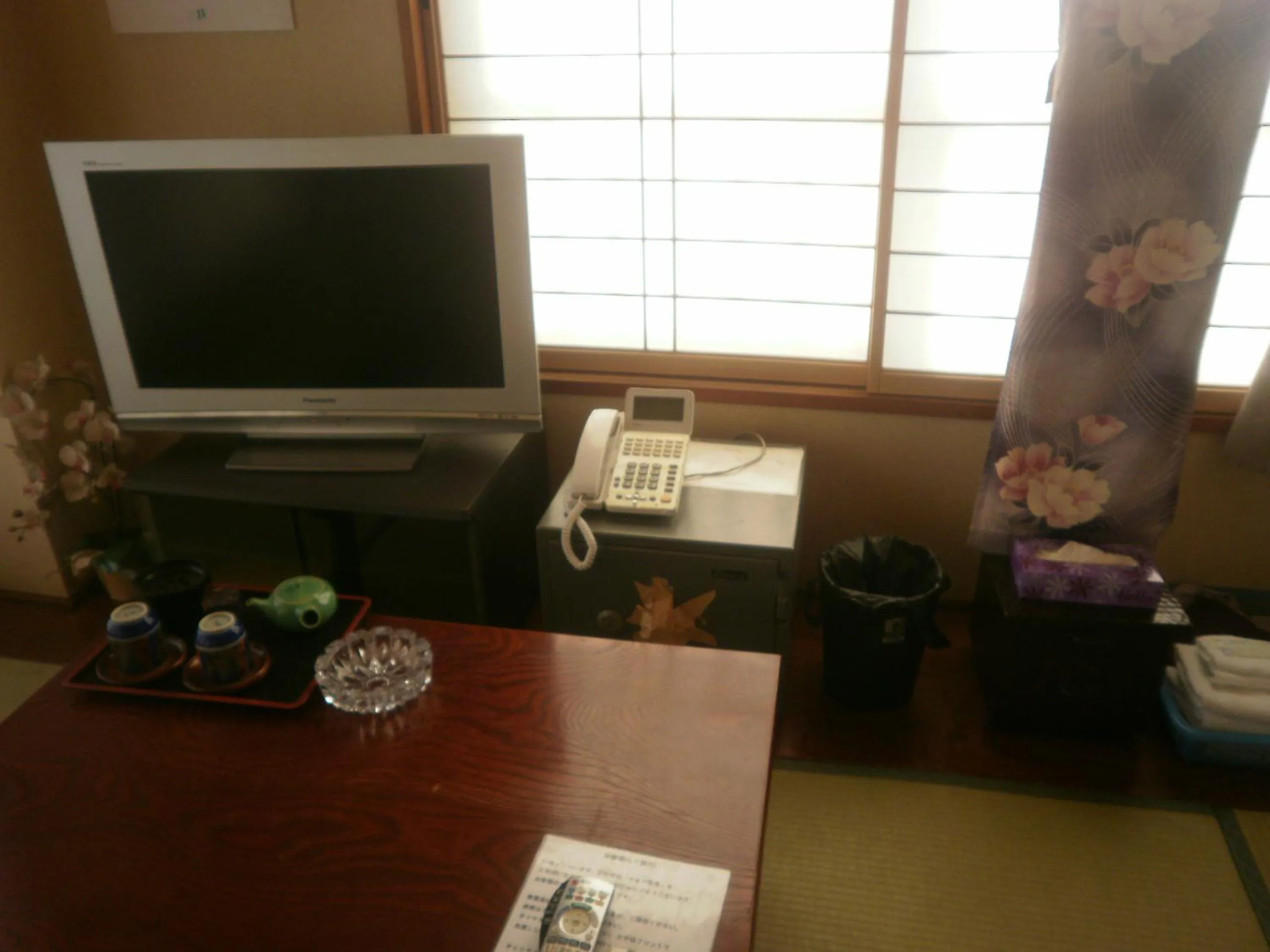 Photo of the whole room in Kakiya Ryokan