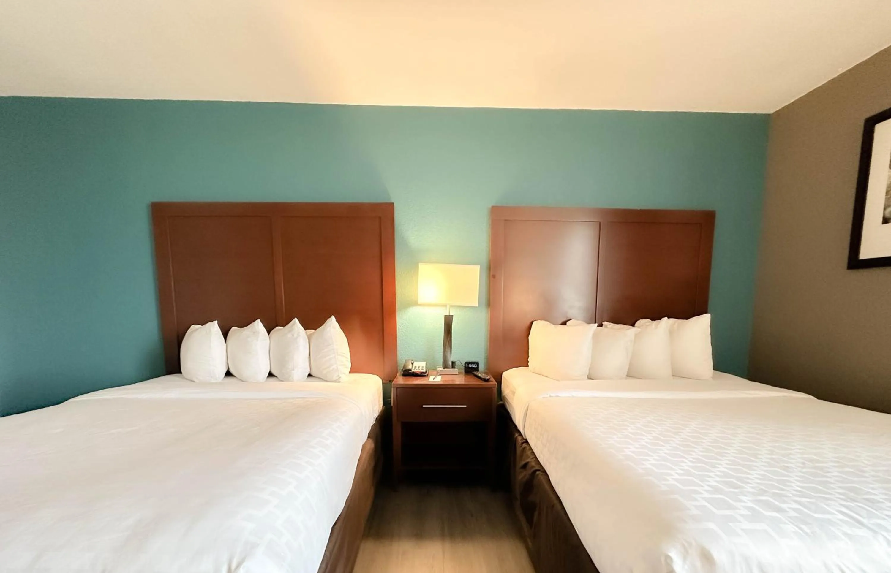 Bed in Comfort Inn & Suites Kissimmee by the Parks