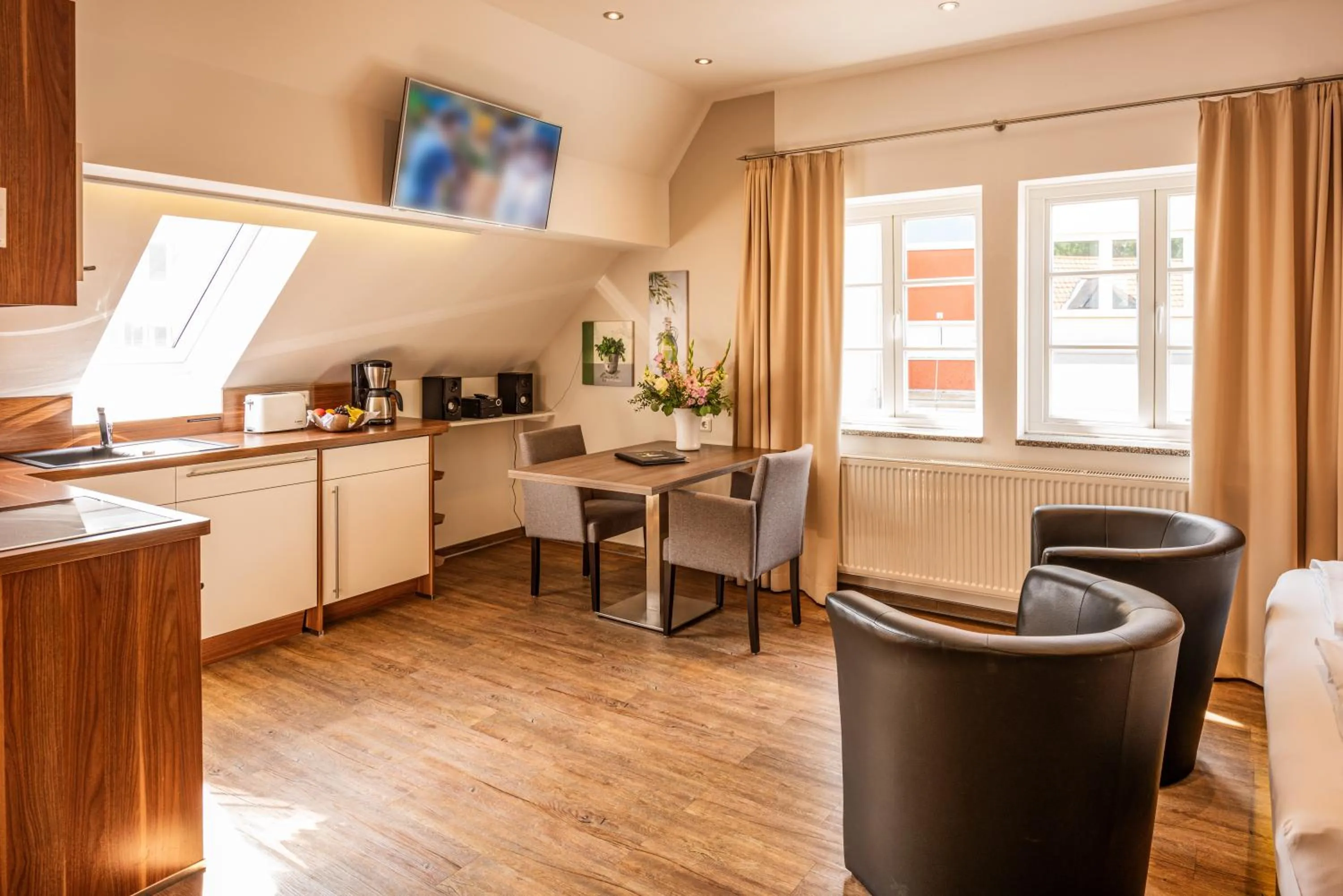 kitchen in City-Appartements Am Wall