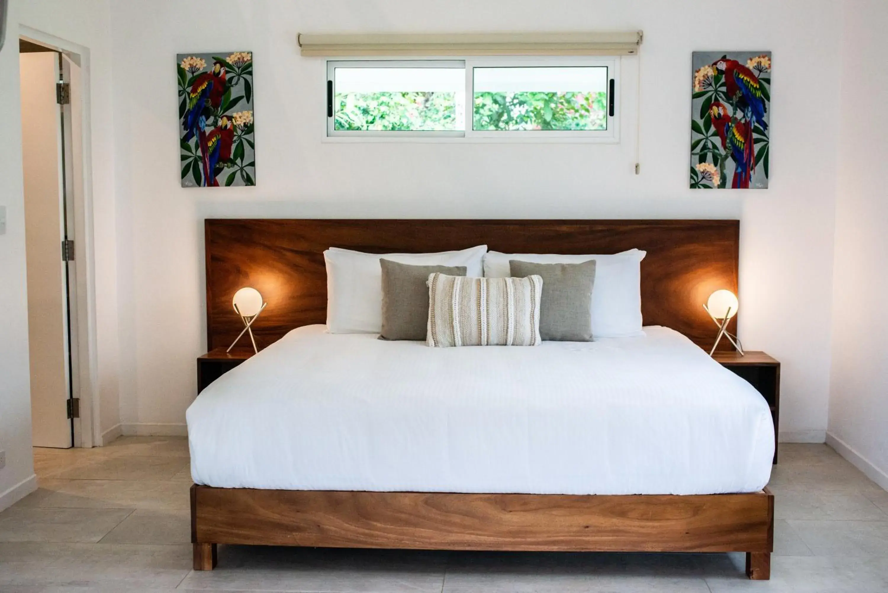 King Room - Disability Access in Aves Resort Montezuma King Room - Disability Access in Aves Resort Montezuma