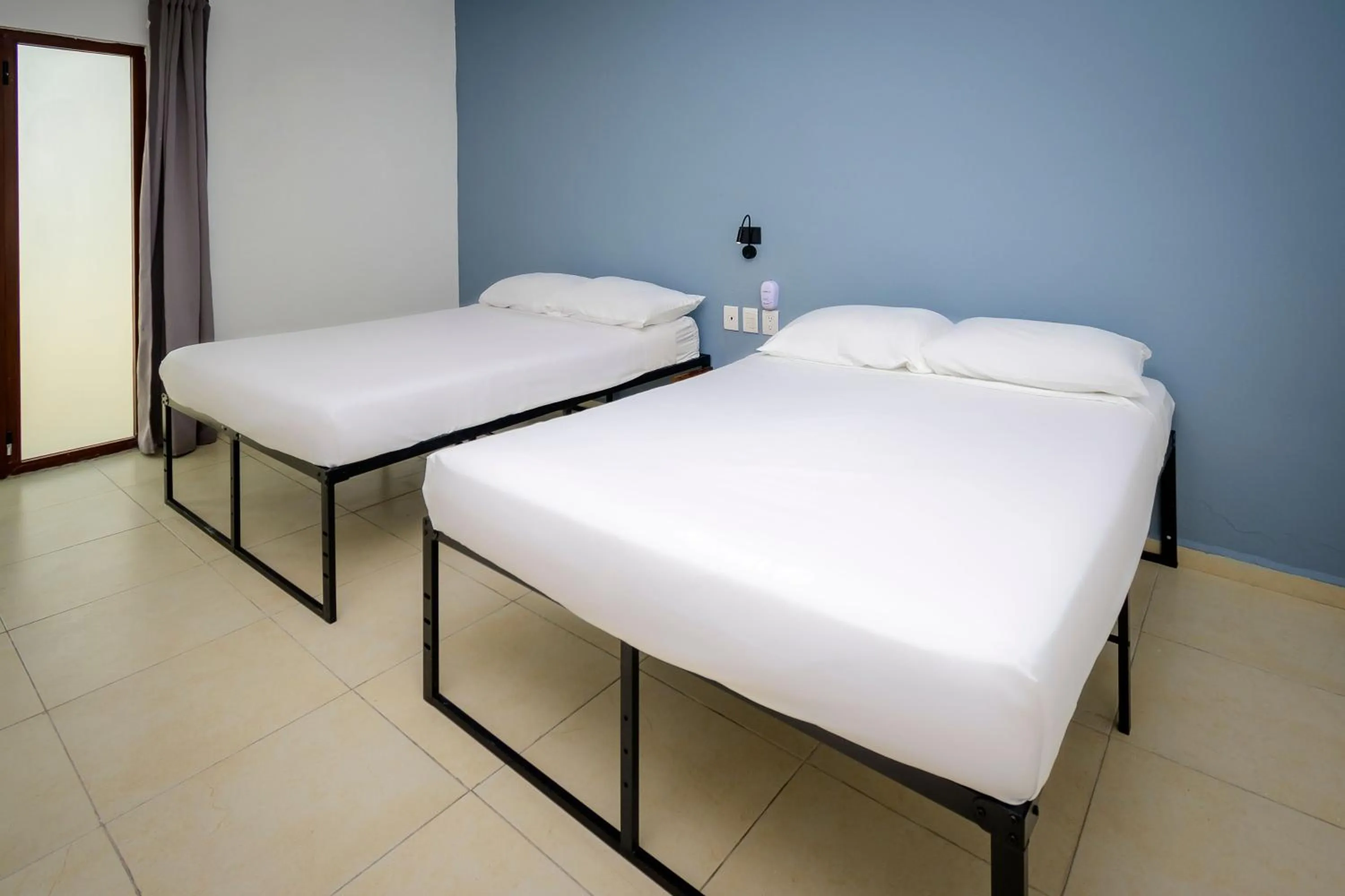 Bedroom, Bed in Hotel Paso del Mar Playa del Carmen