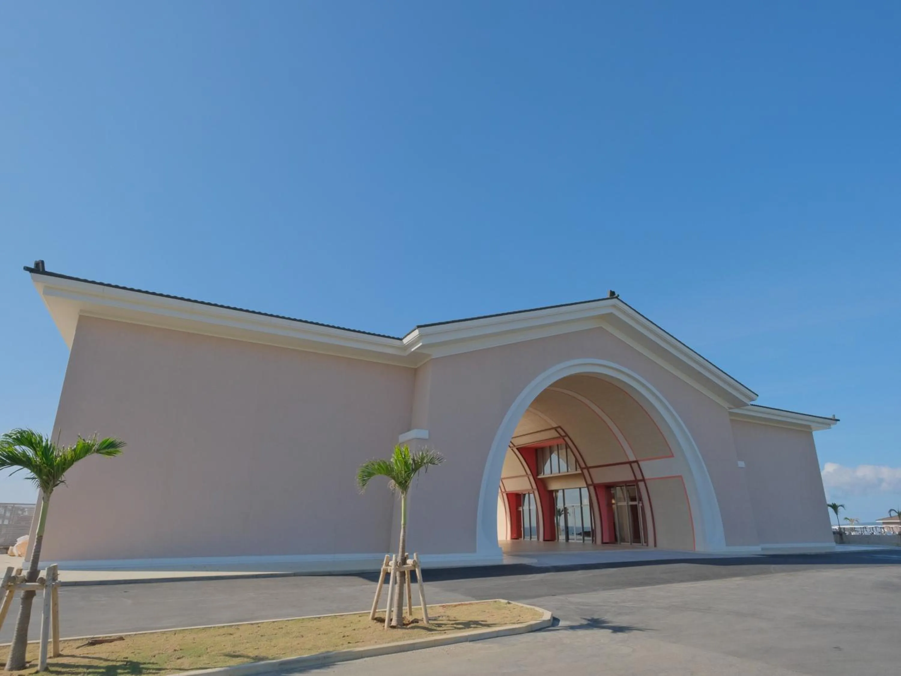 Facade/entrance in Miyakojima Kurima Resort Seawood Hotel