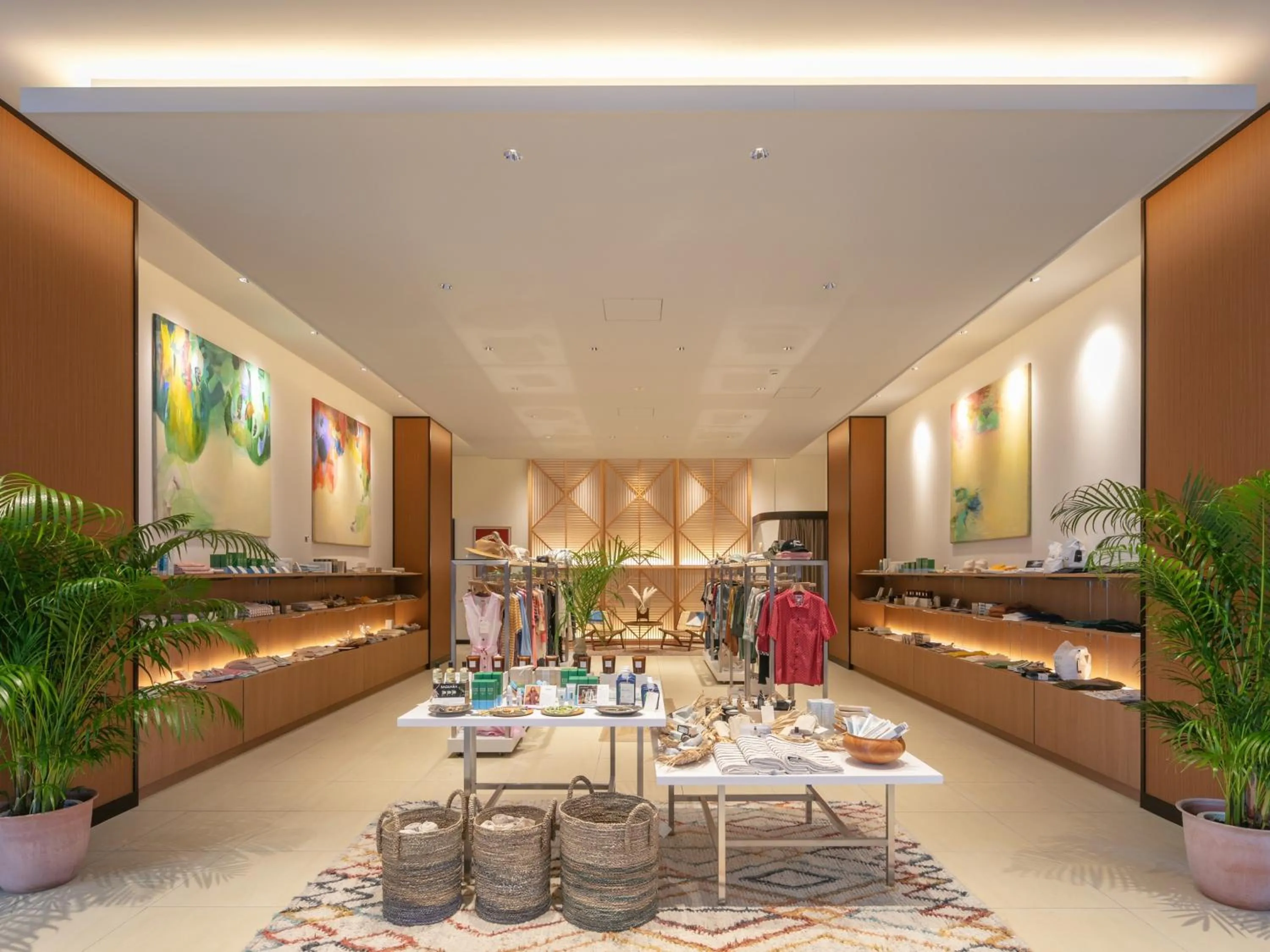 On-site shops in Miyakojima Kurima Resort Seawood Hotel