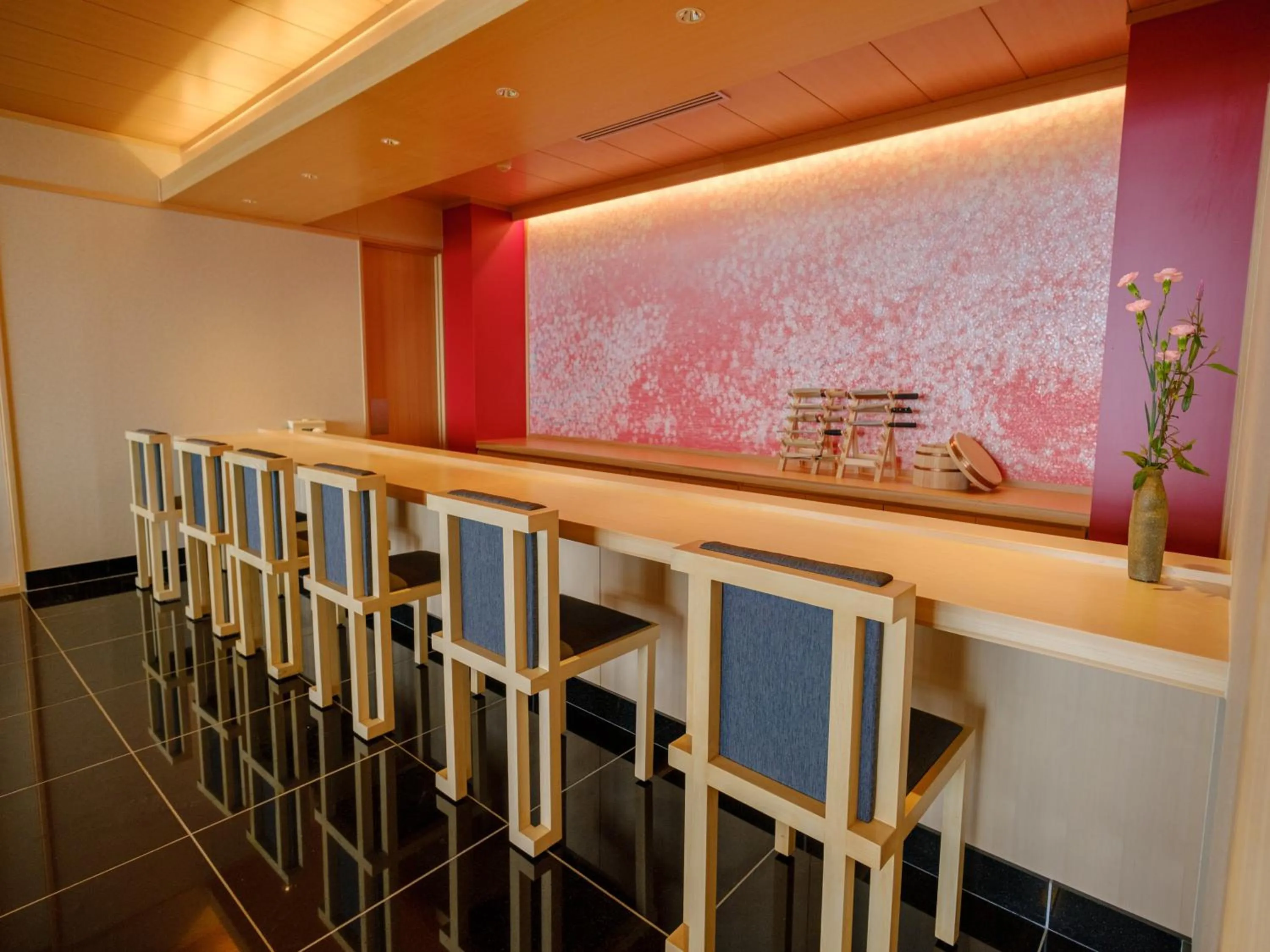 Restaurant/places to eat in Miyakojima Kurima Resort Seawood Hotel