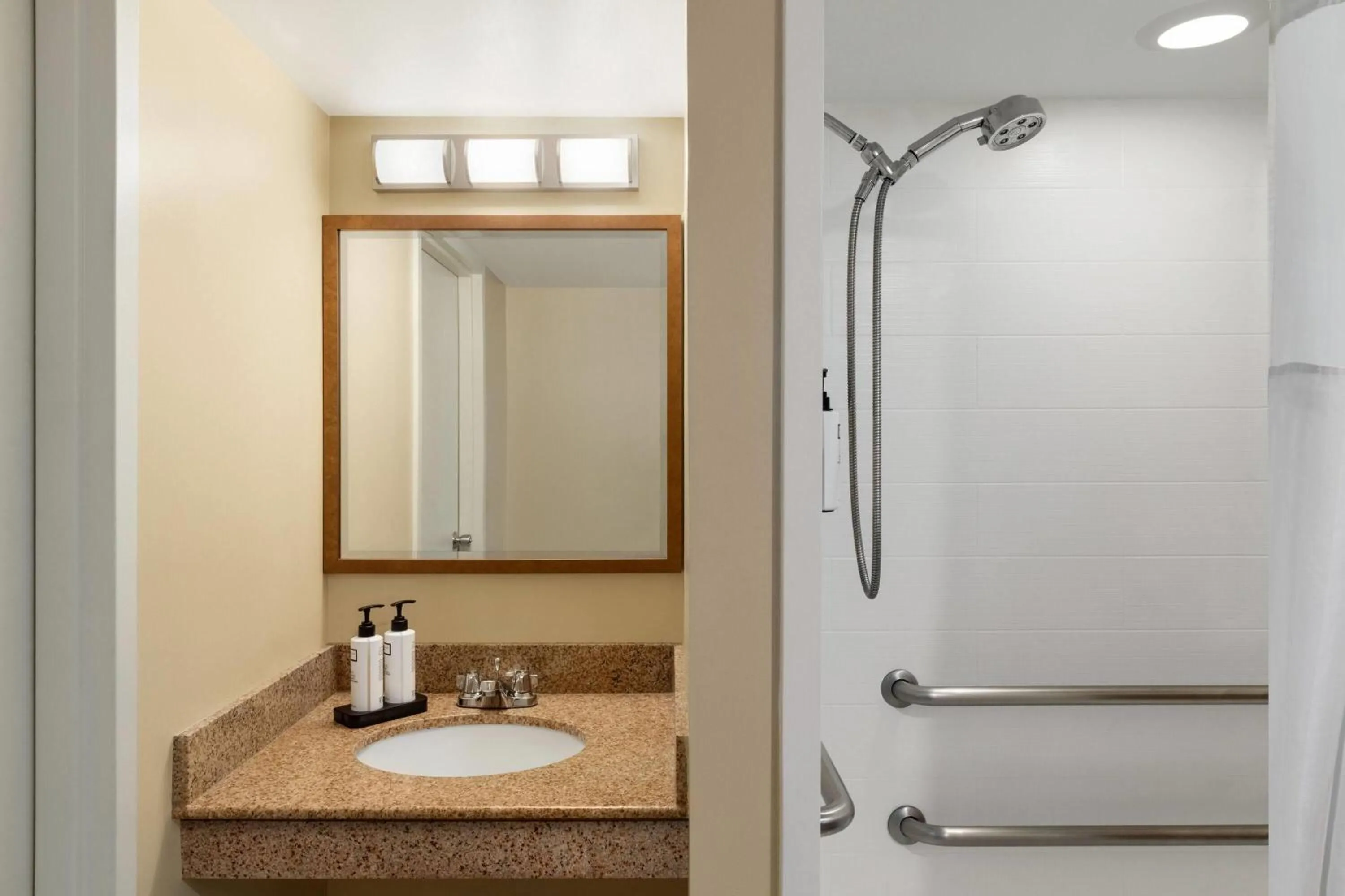 Shower in Wyndham Garden Washington DC North