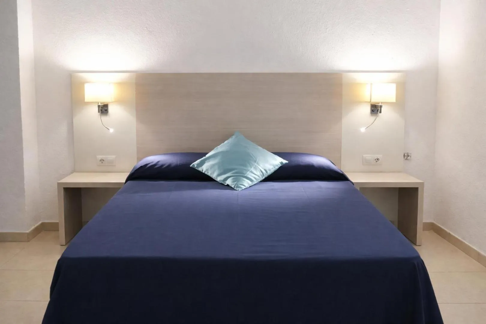 Bedroom, Bed in Hotel Antares