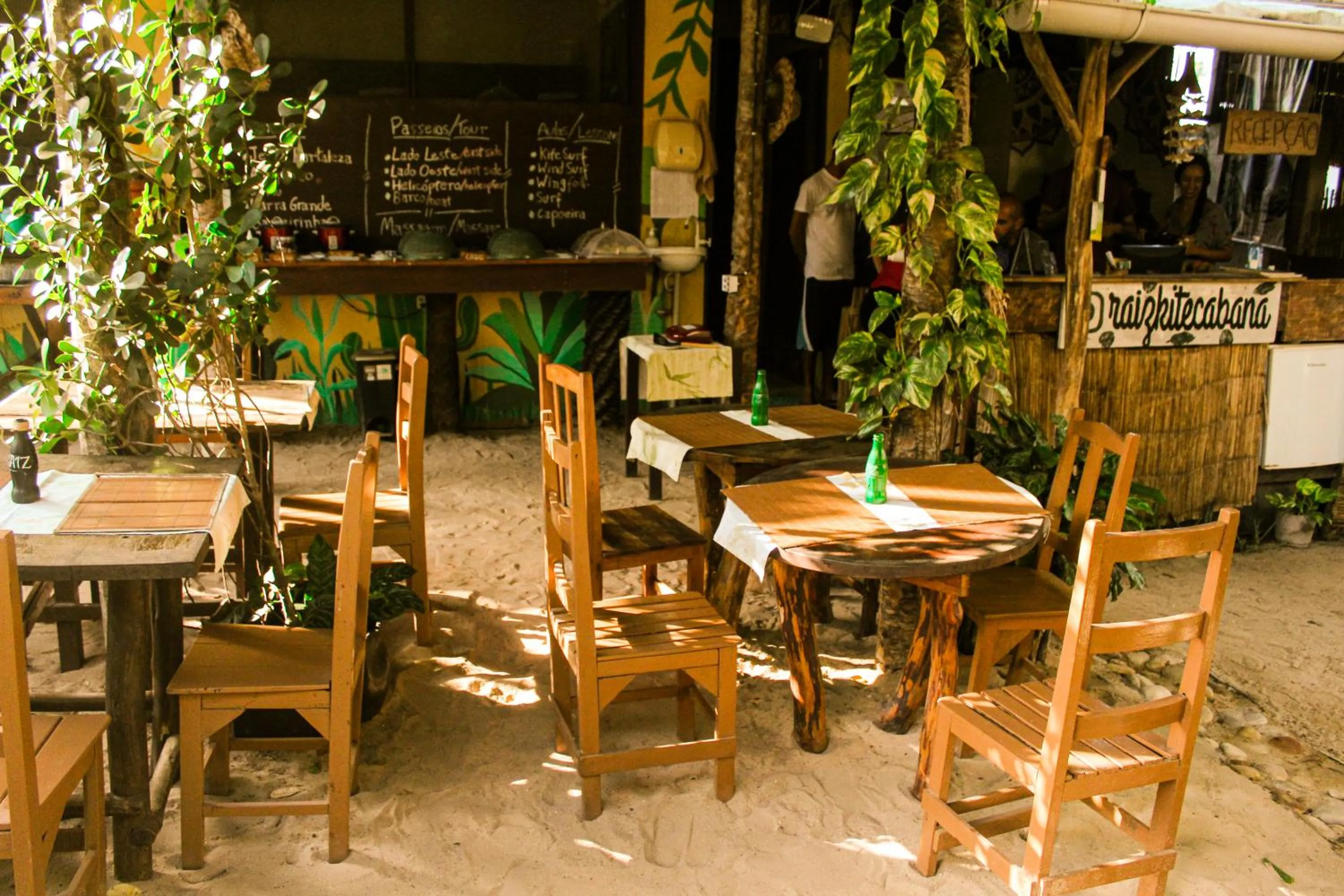 Restaurant/places to eat in Raiz Kite Cabana