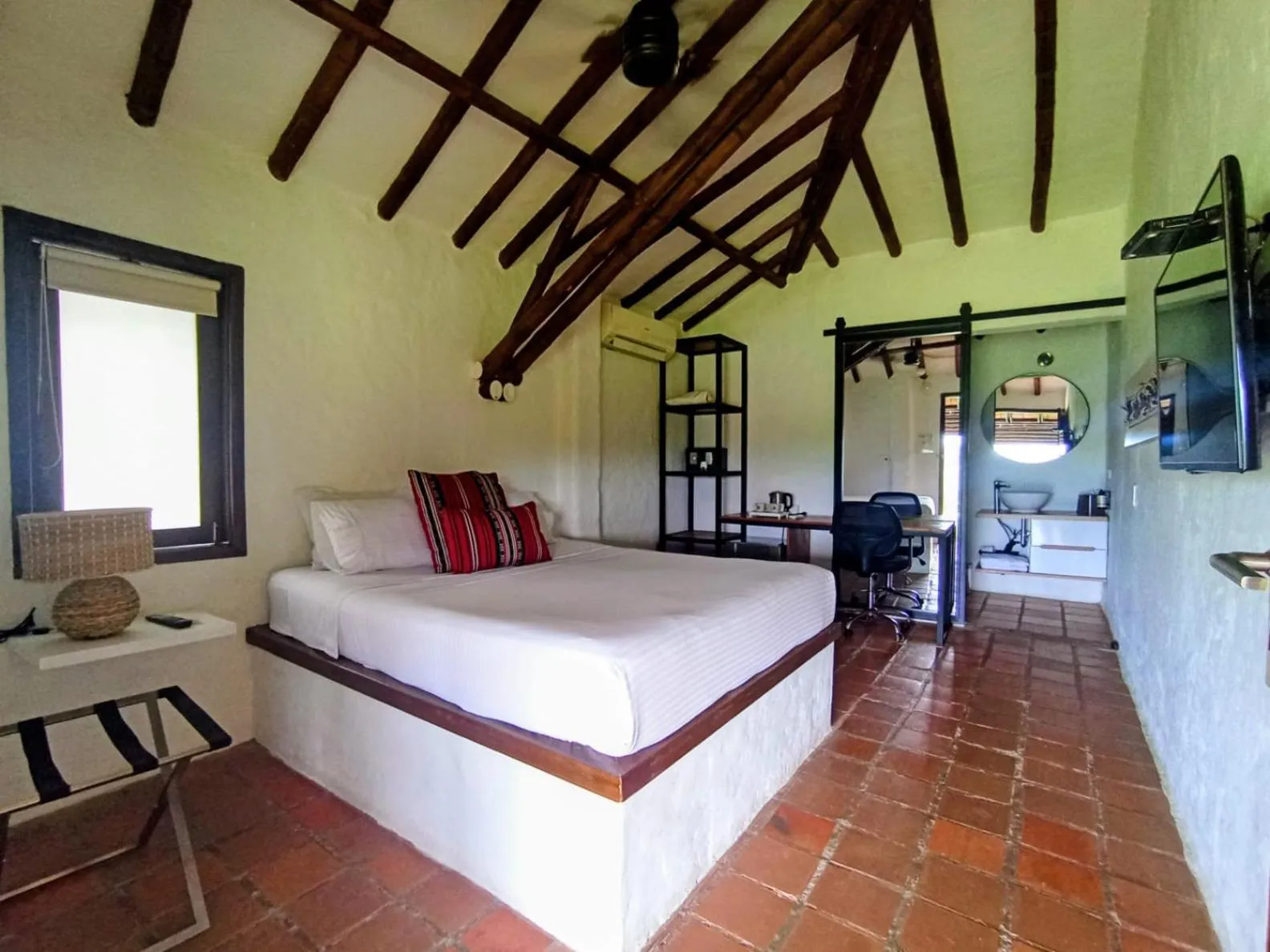 Natural landscape, Bed in Rancho Eden