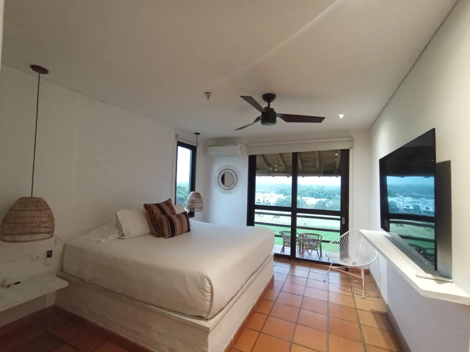 Deluxe Double Room with Balcony in Rancho Eden