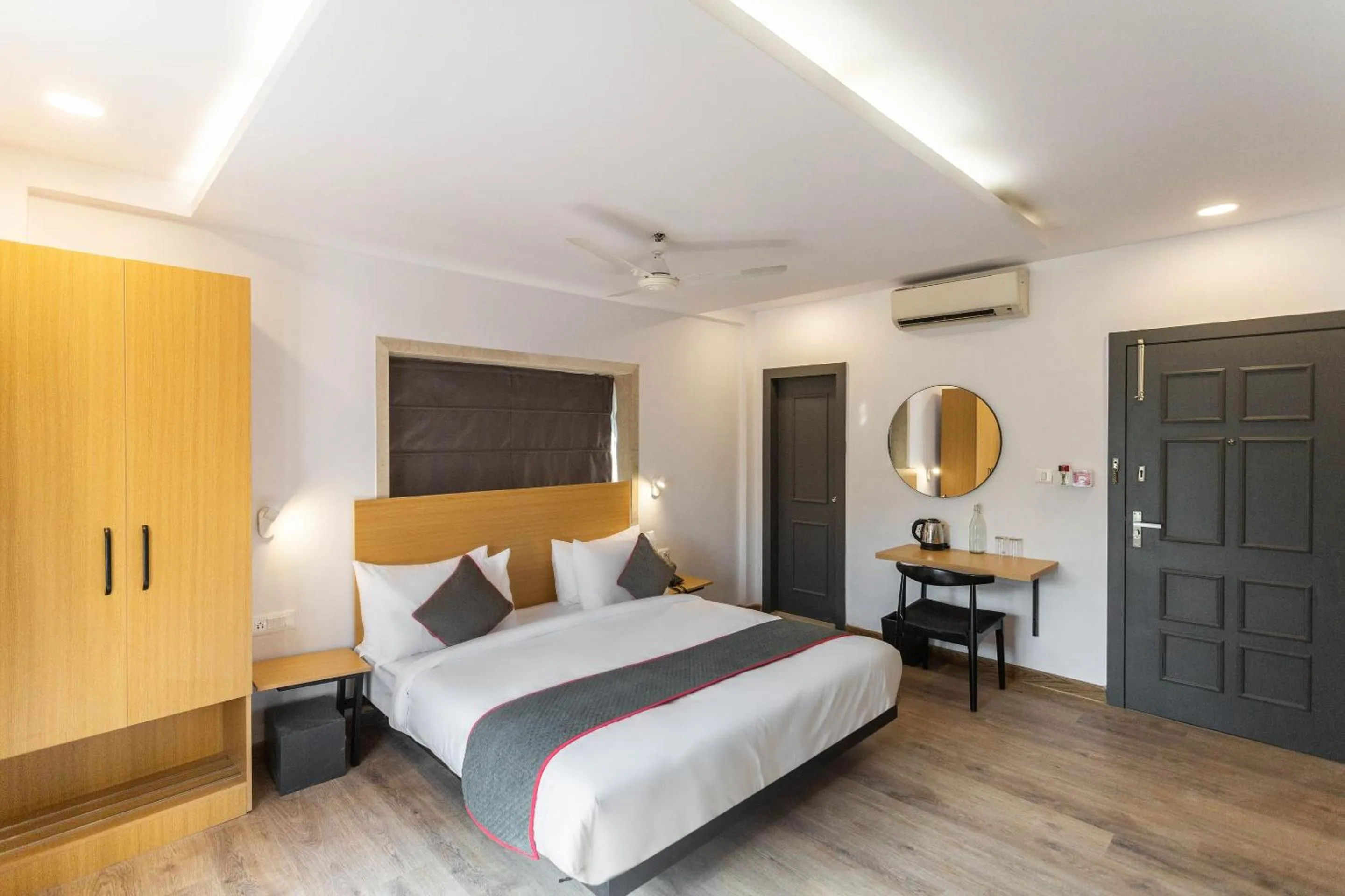 Bedroom, Bed in Super Townhouse Habitat New Town Rooms & Party Spaces