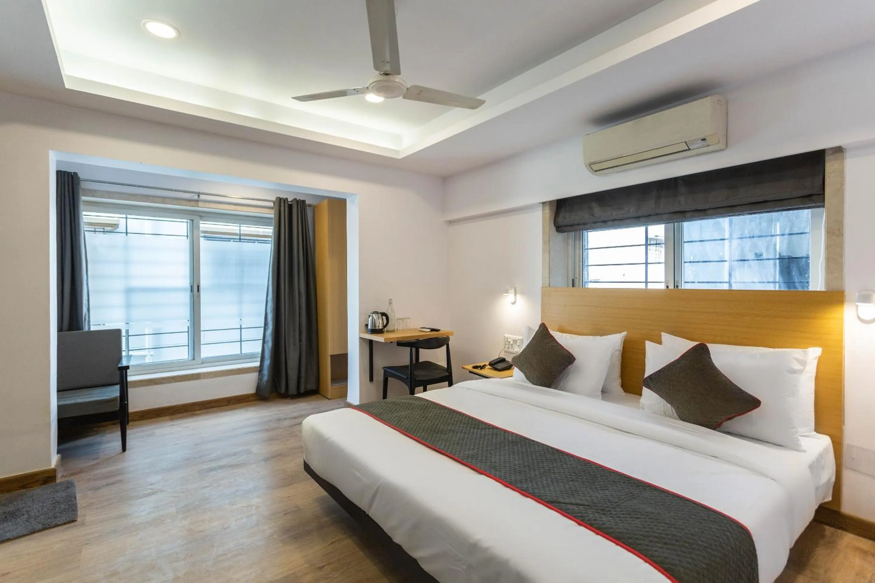 Bedroom, Bed in Super Townhouse Habitat New Town Rooms & Party Spaces