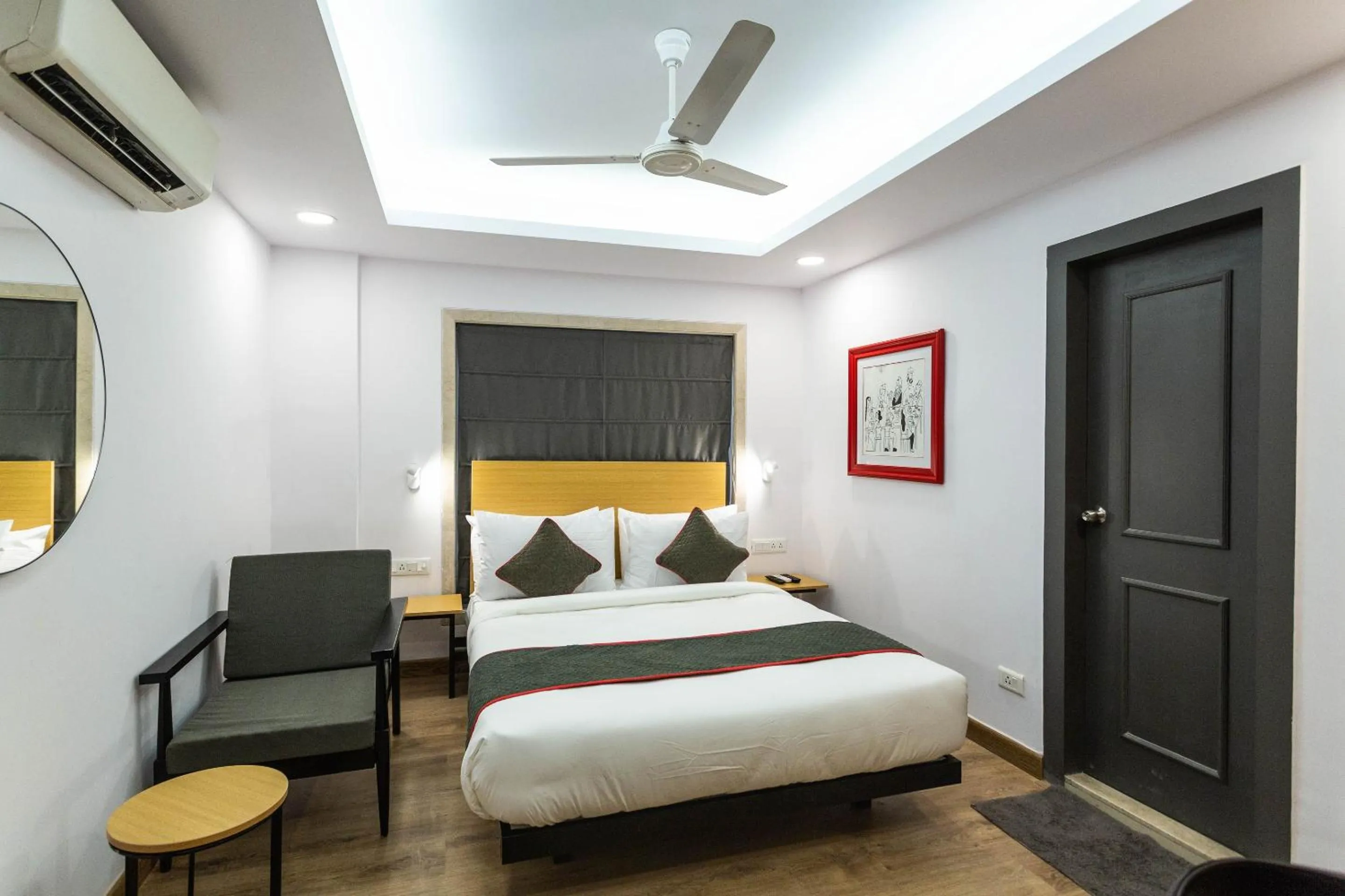 Bedroom, Bed in Super Townhouse Habitat New Town Rooms & Party Spaces