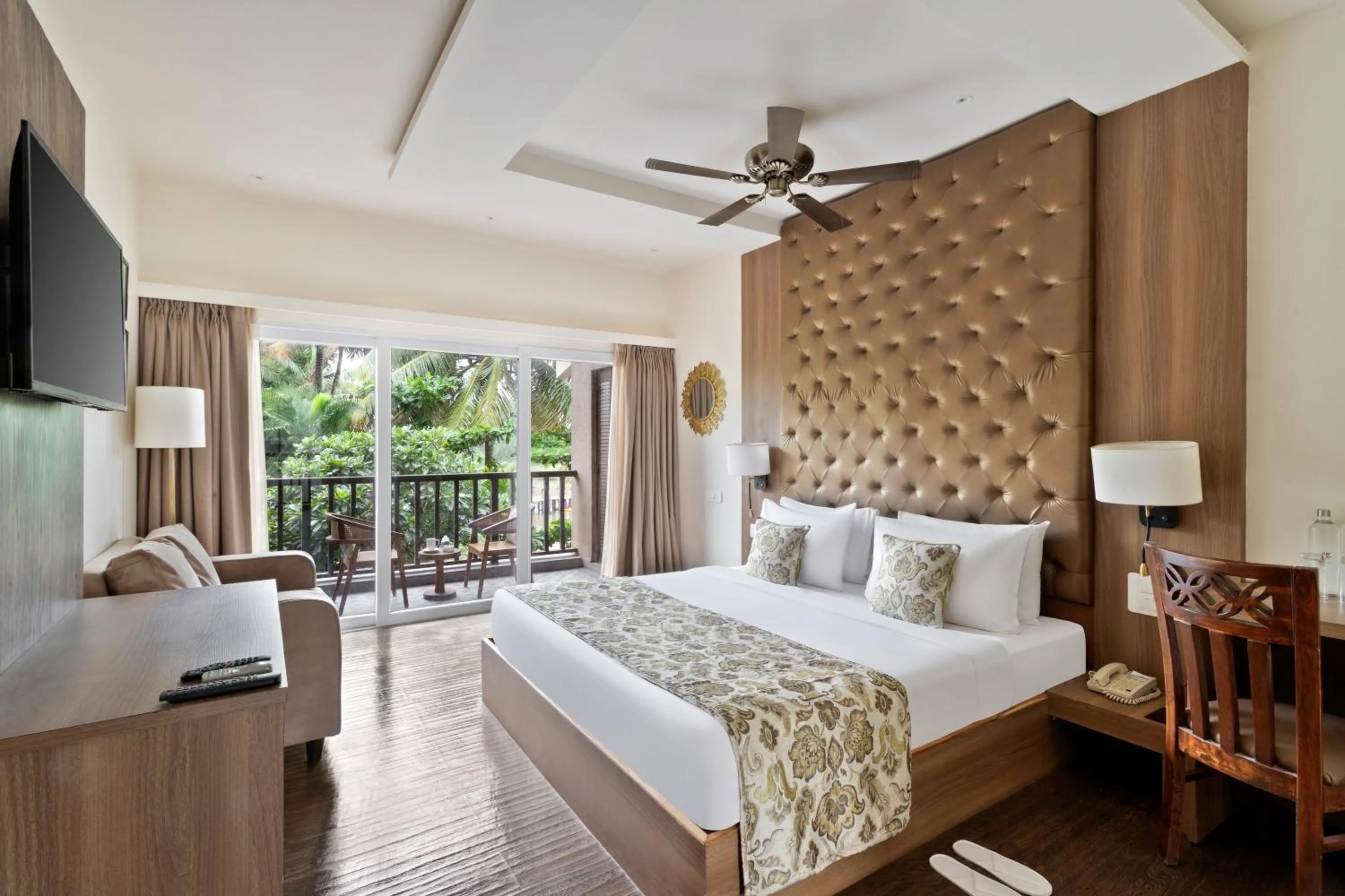 Bedroom, Bed in Riva Beach Resort