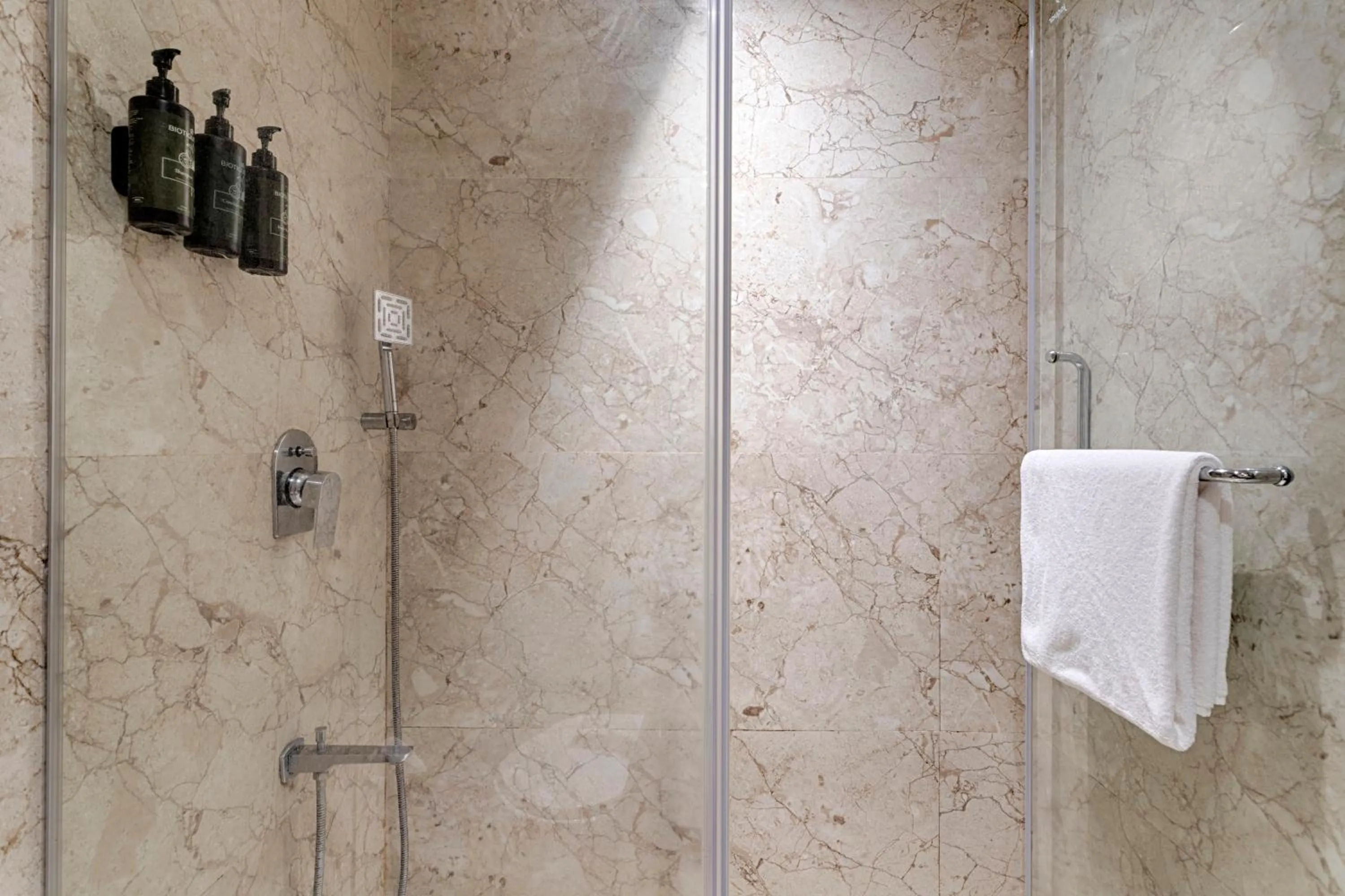 Shower in Riva Beach Resort