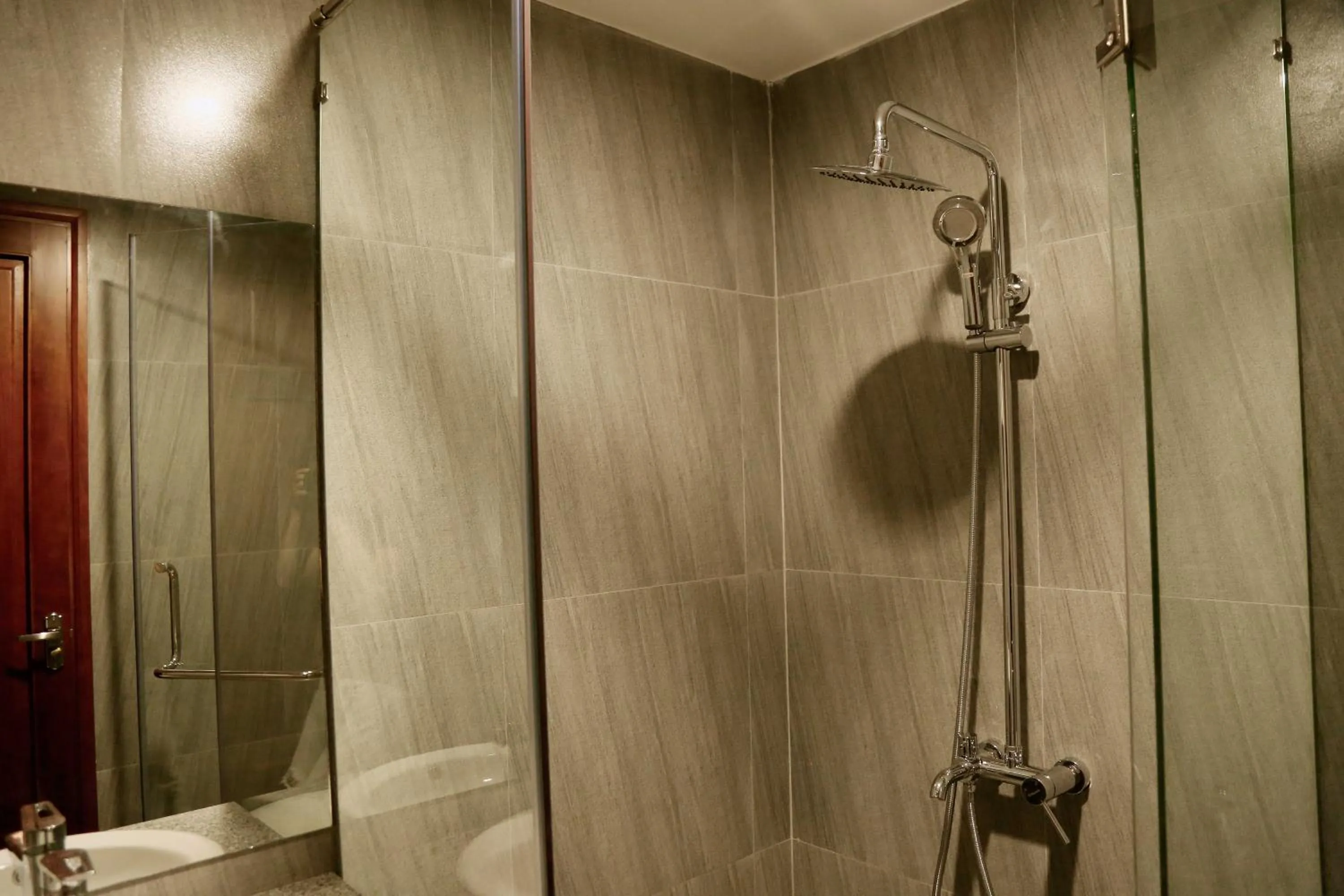 Bathroom in Thanh Van Hotel Quy Nhon