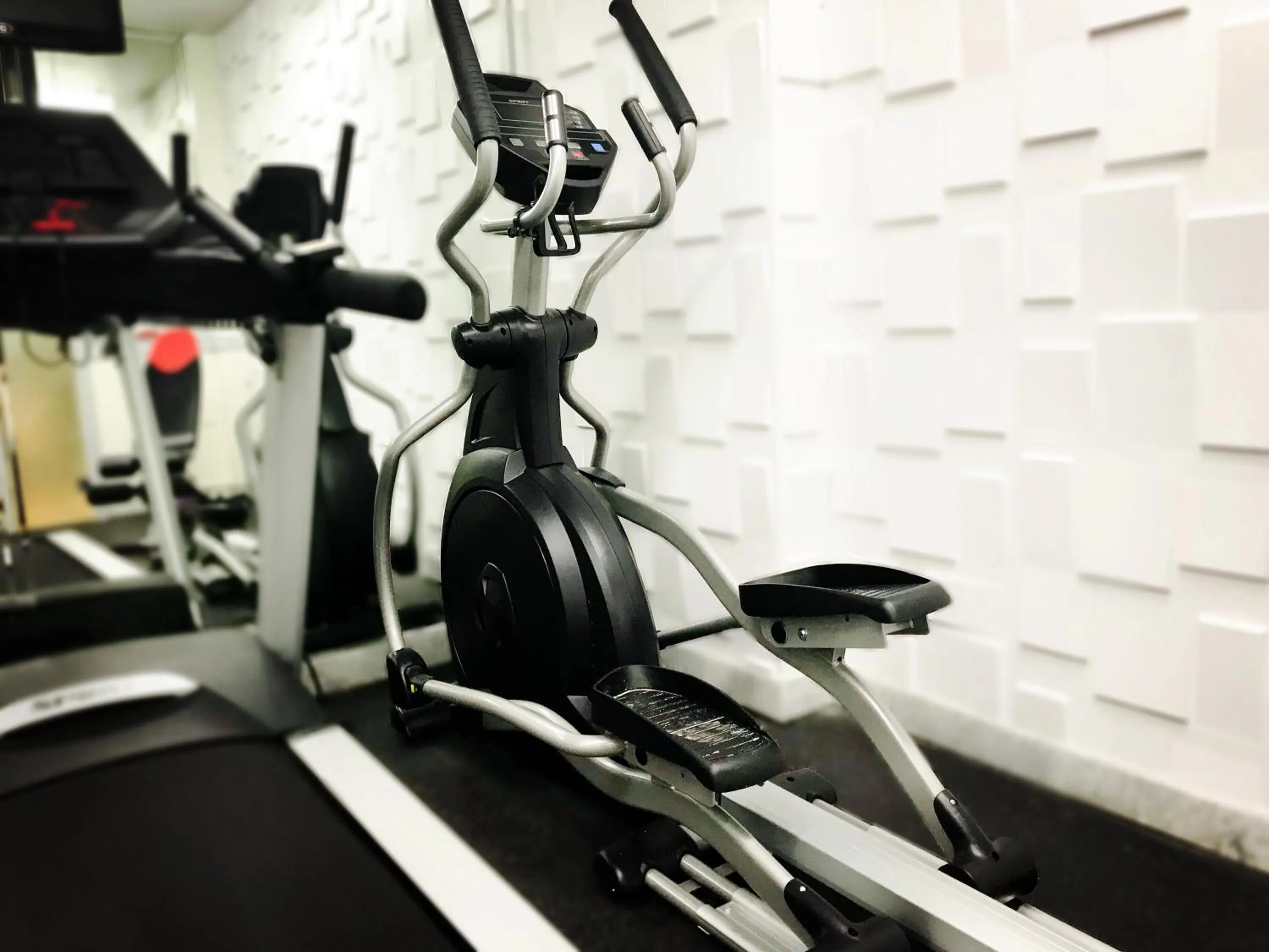 Fitness centre/facilities in Beacon South Beach Hotel