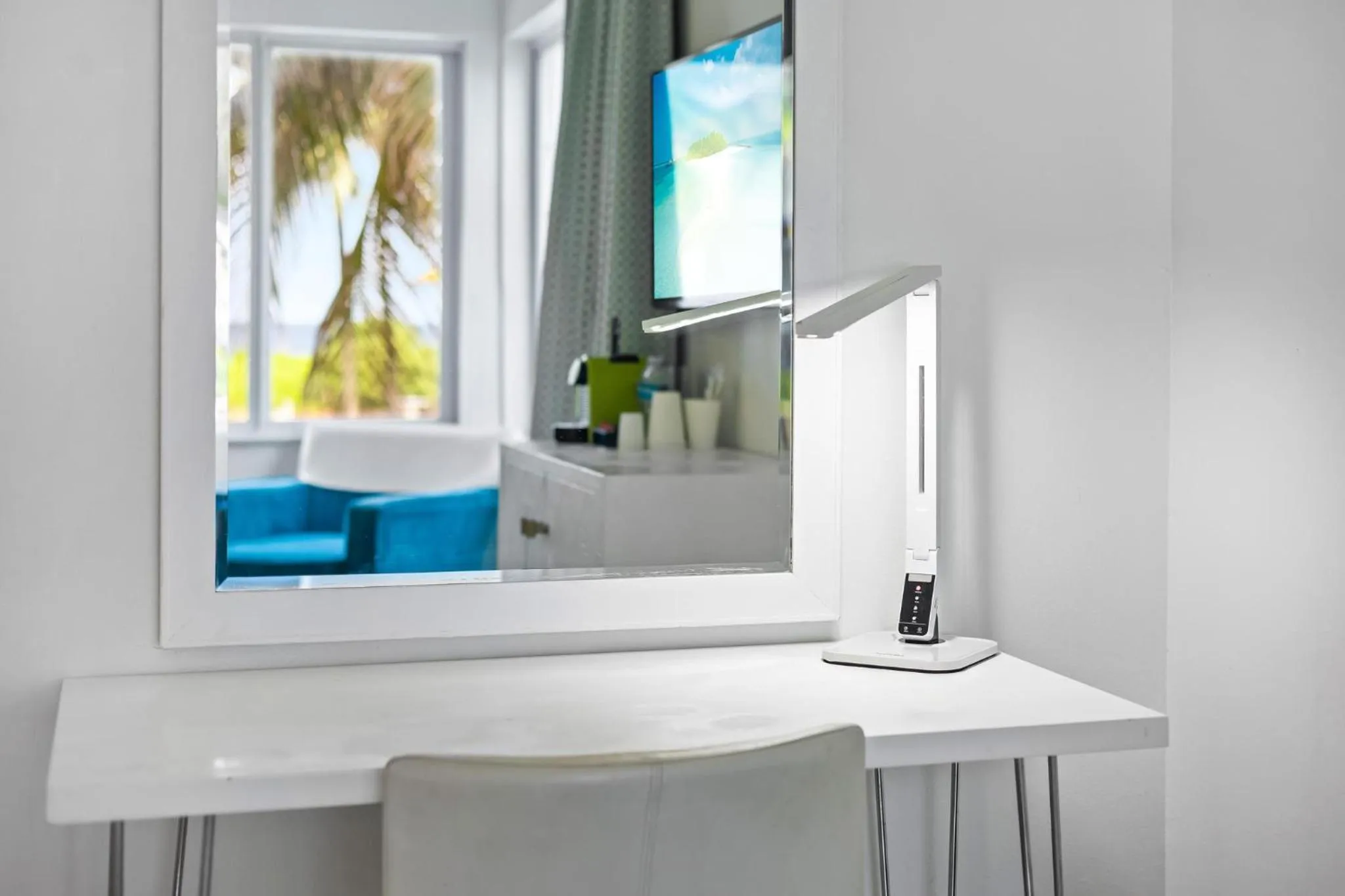 Beacon South Beach Hotel