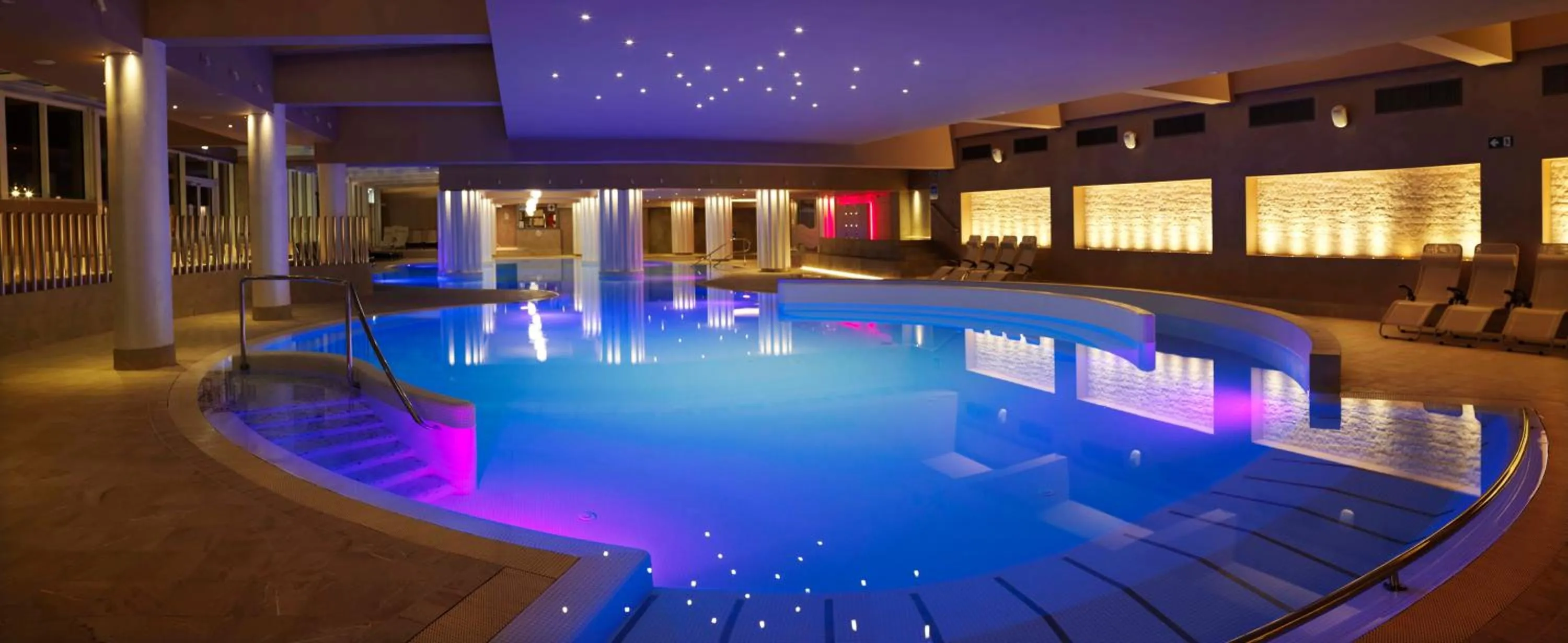 Swimming pool in Hotel Slovenija - Terme & Wellness LifeClass