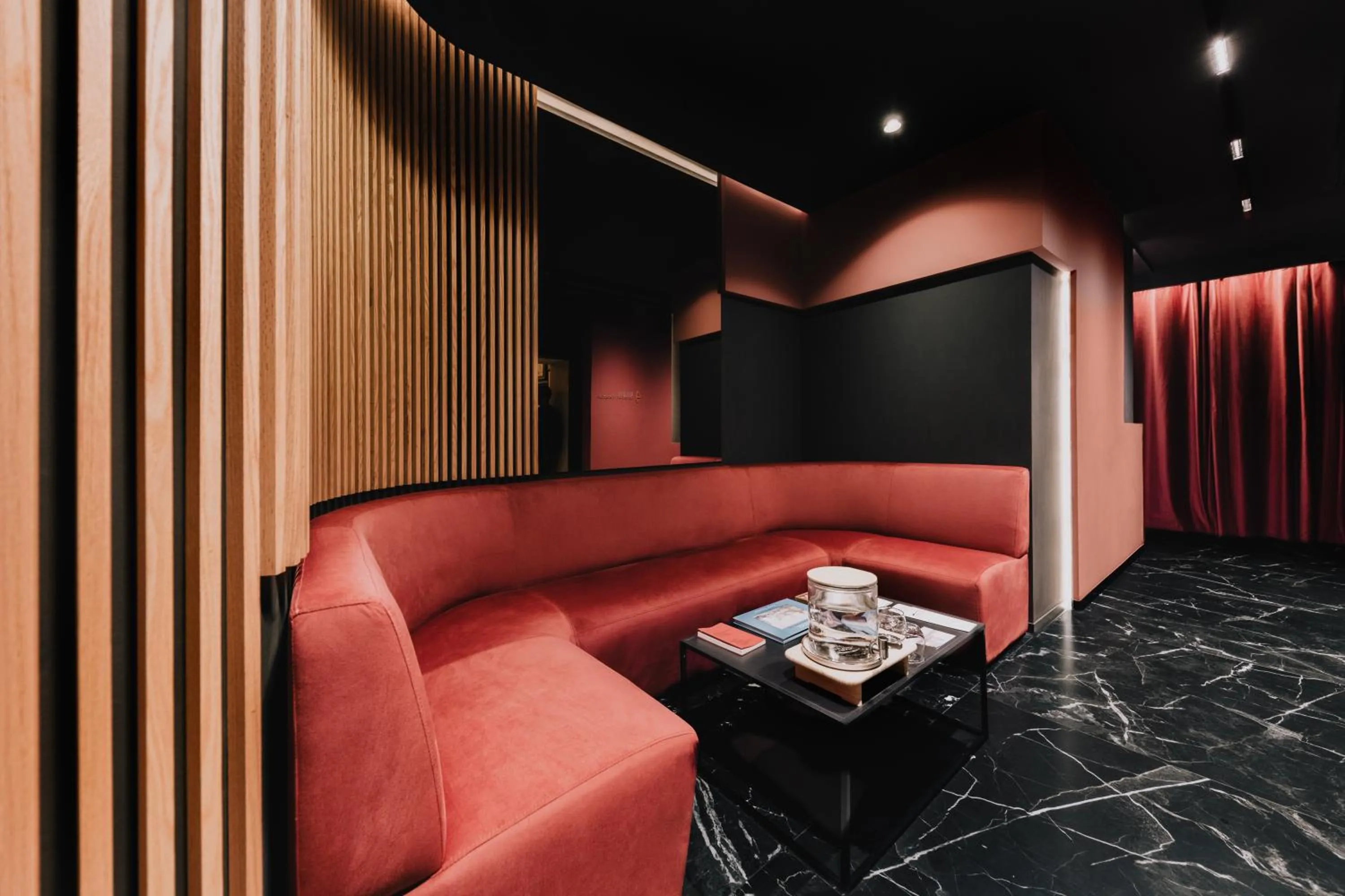 Lobby or reception in Boutique Hotel OLOM - Only Adults recommended