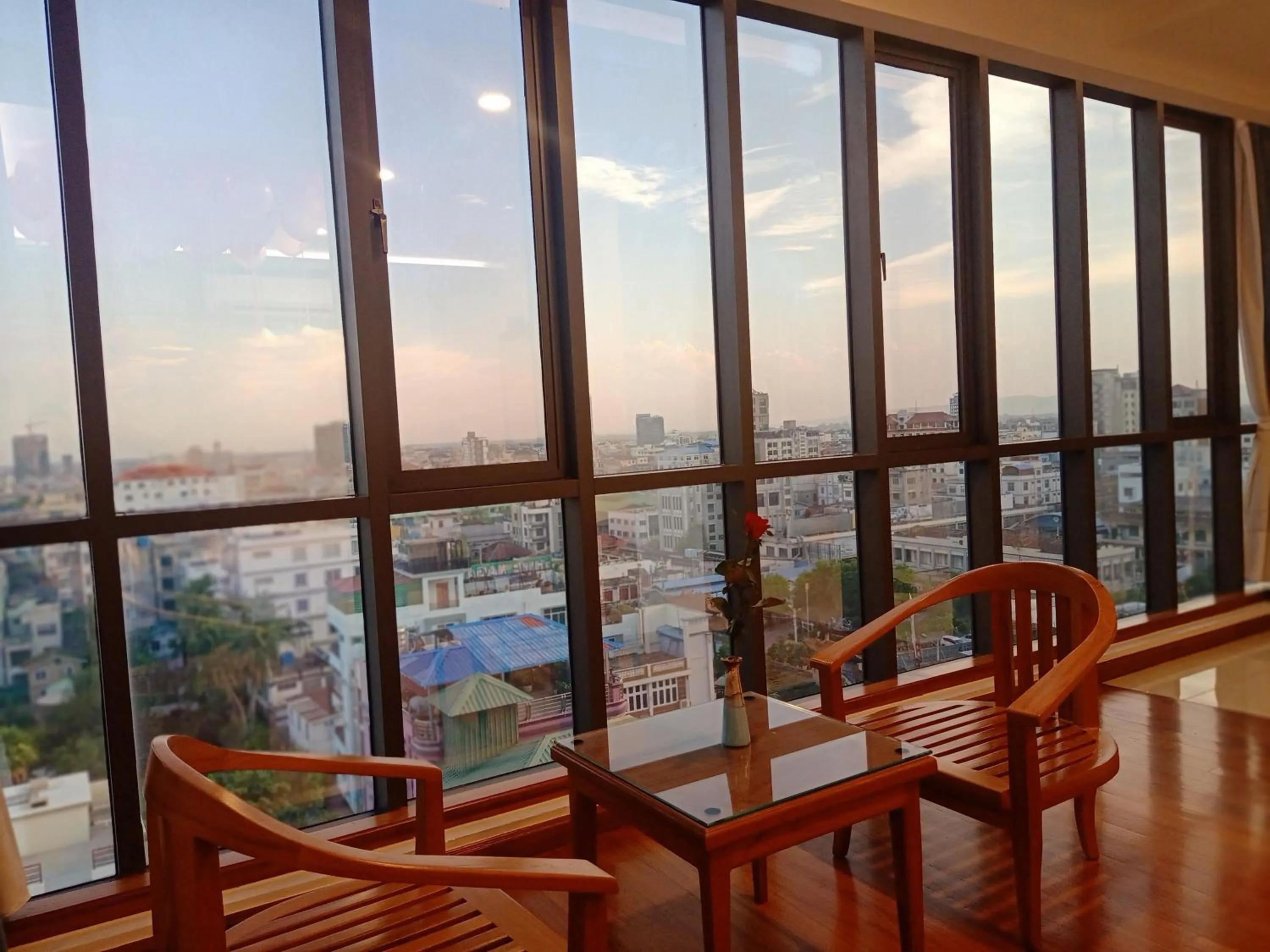 Seating area in Dragon Phoenix Hotel