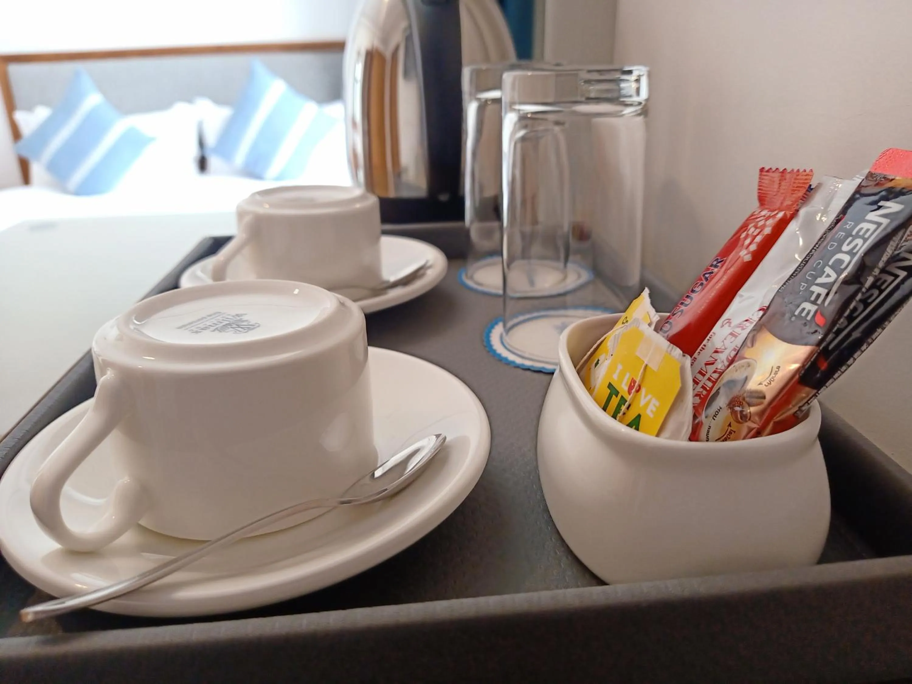 Coffee/tea facilities in Dragon Phoenix Hotel