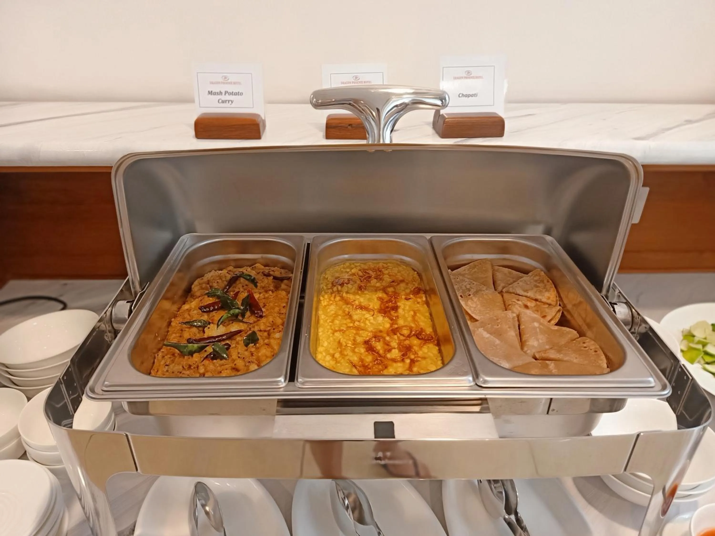 Food in Dragon Phoenix Hotel