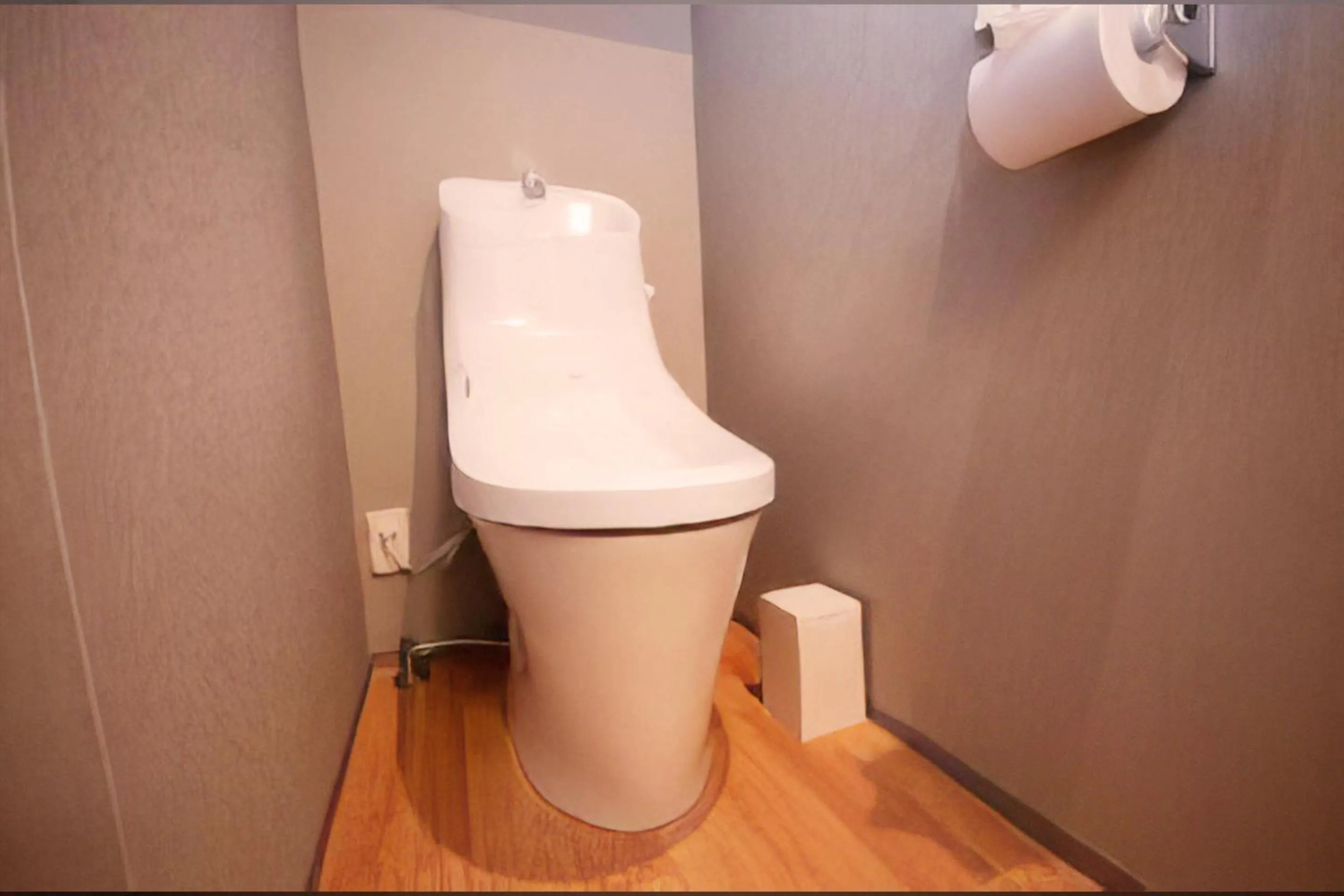 Toilet in boxi Hakata 2