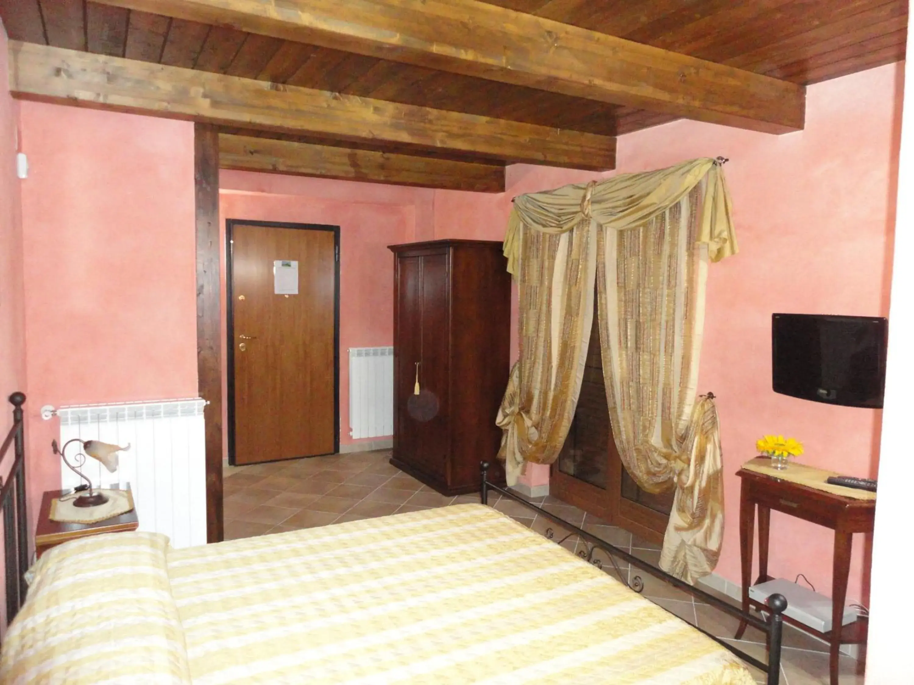 Double Room in Green House Double Room in Green House