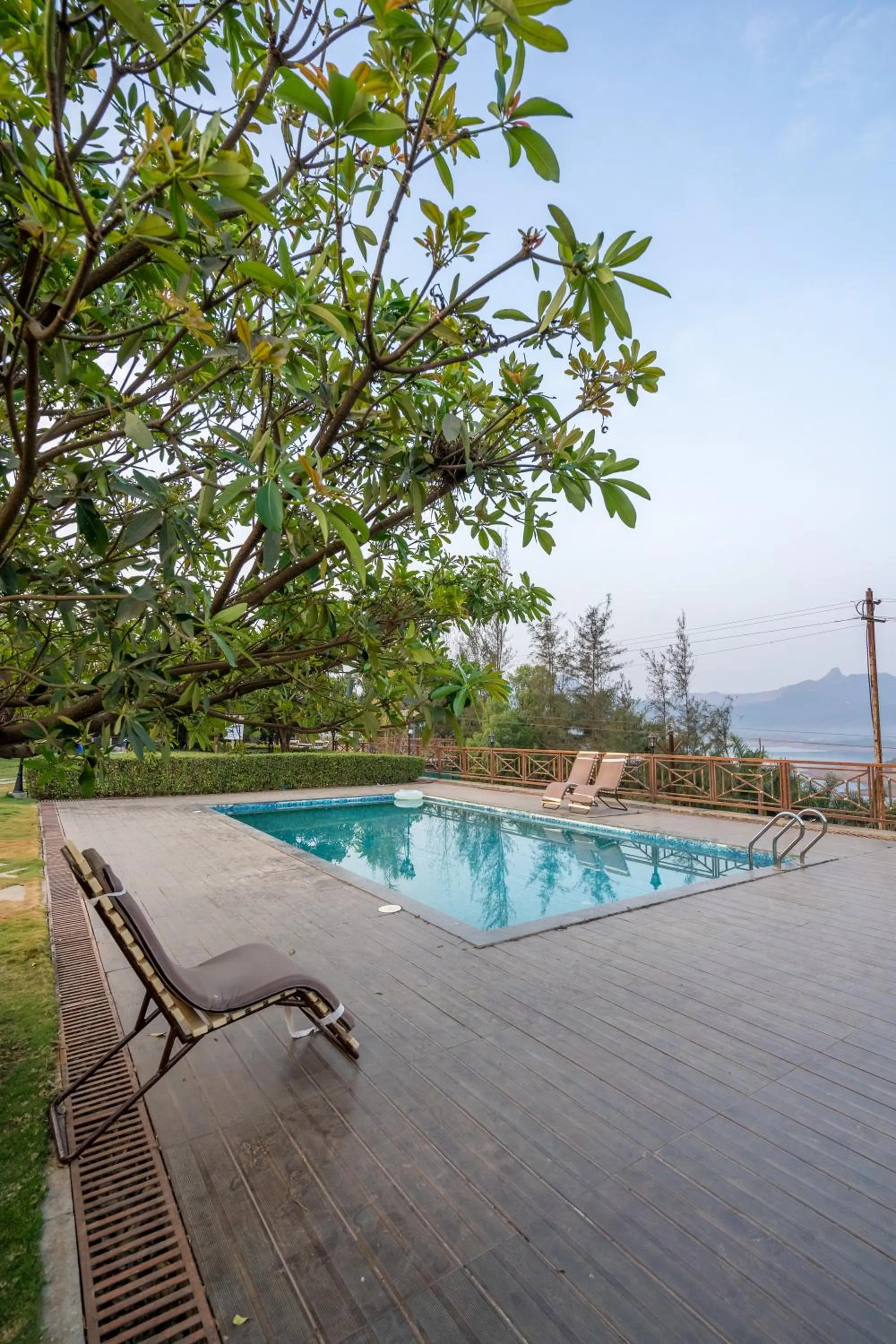 Day in Green Velvet Resort-Near Pawna Lake