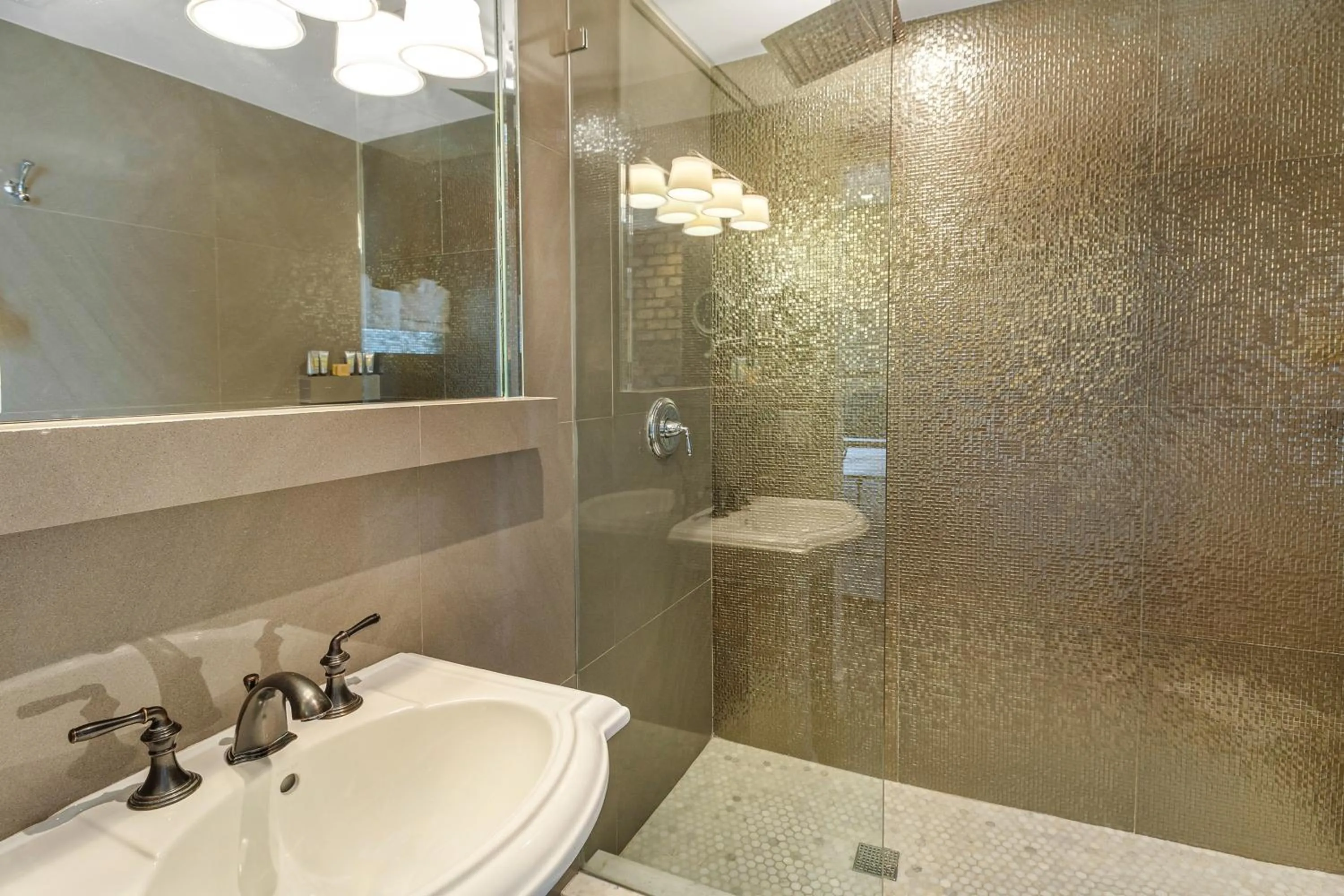 Bathroom in Cavalier South Beach Hotel