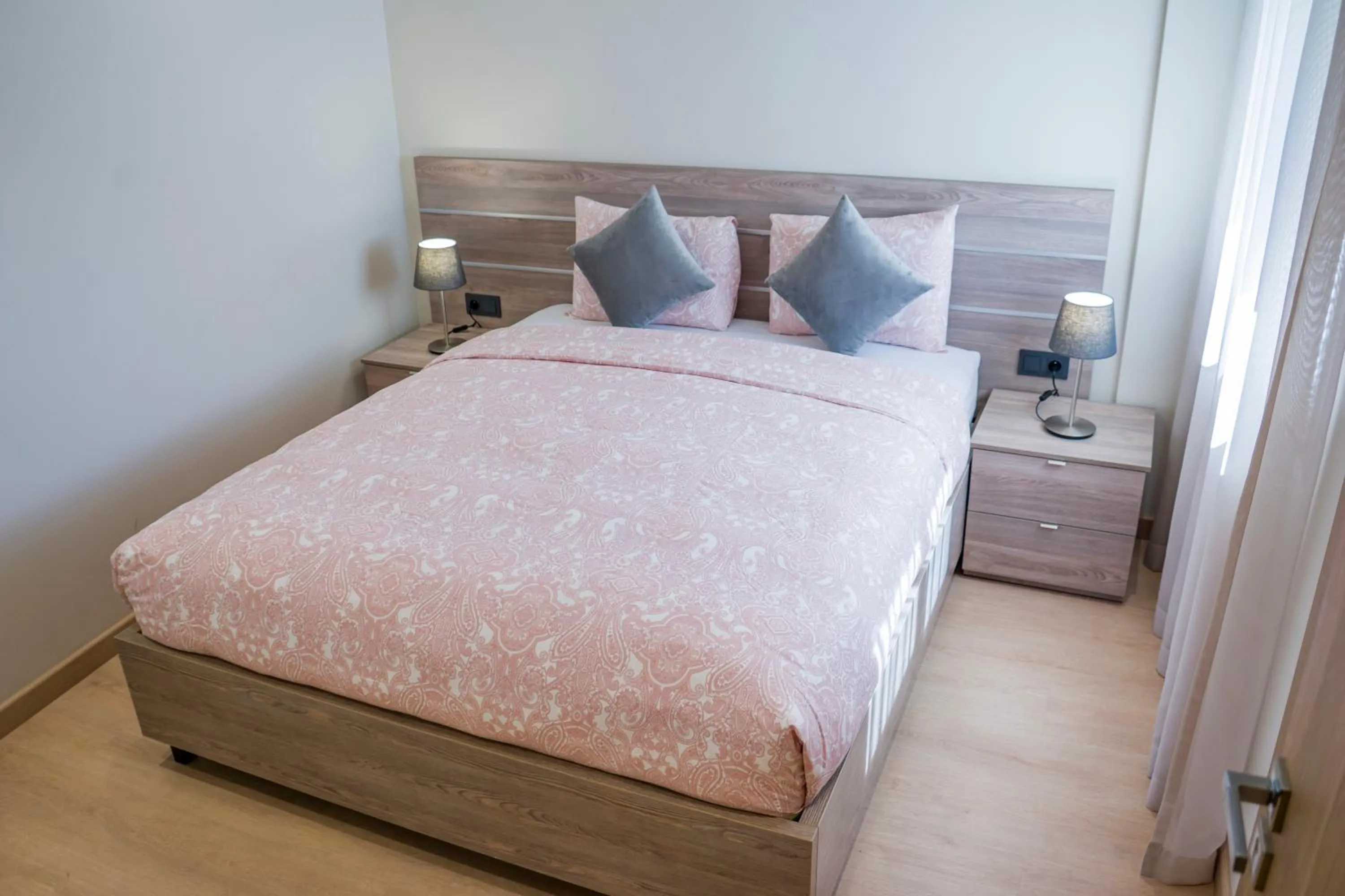 Bedroom, Bed in Flamant Rose Appart Hotel